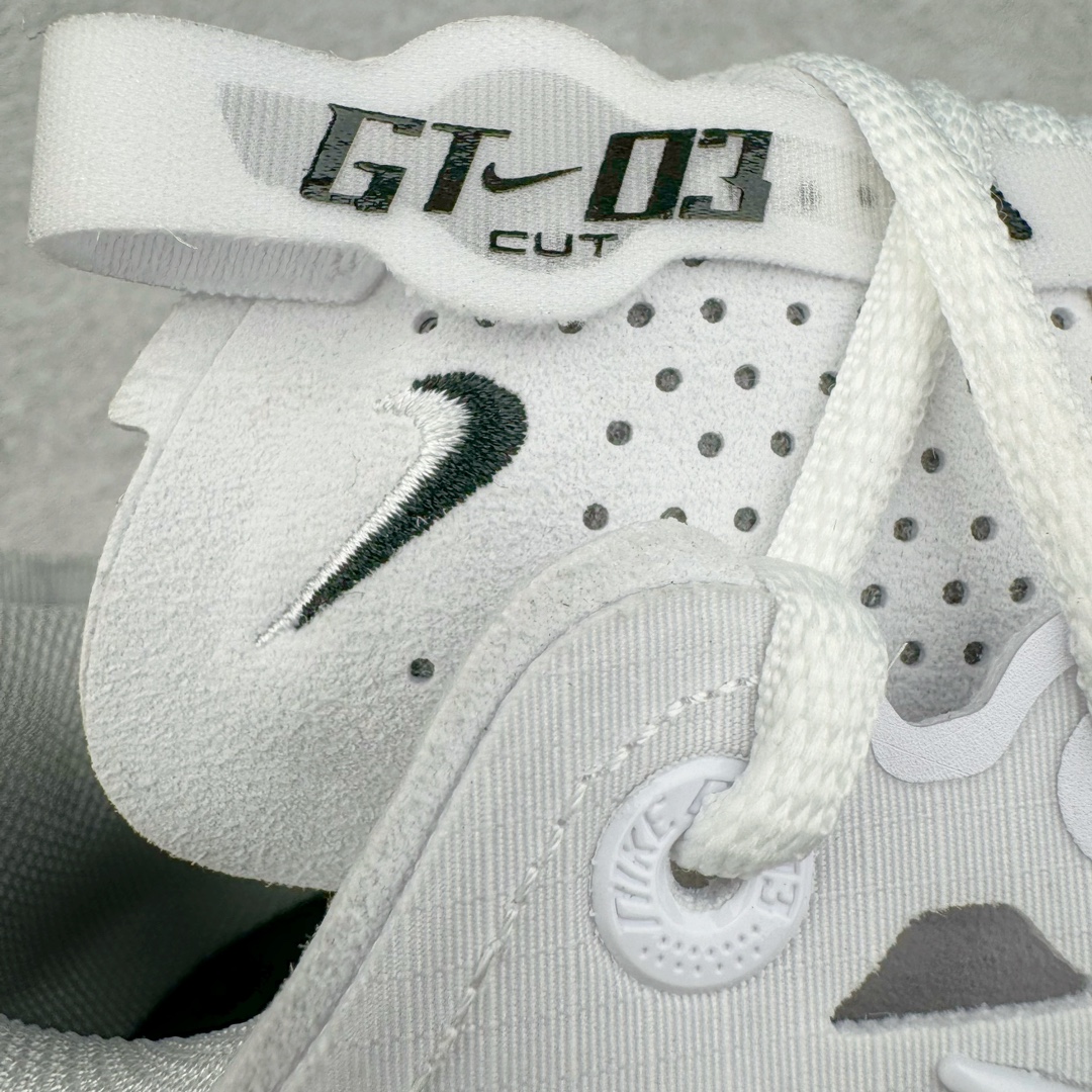 图片[16]-＃JC纯原 NK Air Zoom G.T.Cut 3.0 EP 新款实战低帮篮球鞋 黑白熊猫 DV2913-102 一个月返厂/换新售后服务 支持各种实战 全套原纸板楦头开发 独家原档数据私模唯一正确8层组合大底 全新GT Cut 3.0 全掌搭载了 ZoomX 泡棉 使得整双鞋在缓震表现上可谓相当优秀 拥有着顶级科技配置的同时 颜值设计也非常可观 整体鞋型仍然保留了前低后高的设计 G.T. Cut 传统的突进极速突破的感觉 鞋头麂皮材质和 NK Flywire 飞线工艺 相对来说包裹感更好了 必备的TPU 支撑片 两侧 Swoosh 的透气孔设计 起到散热透气的作用 鞋舌采用类似跑鞋的半开叉式设计 搭配鞋带既可以提升包裹感 又降低了运动中鞋舌乱跑的可能性 鞋子内里填充相当厚实 避免掉跟 尺码：36 36.5 37.5 38 38.5 39 40 40.5 41 42 42.5 43 44 44.5 45 45.5 46 47 47.5 48.5-选品中心