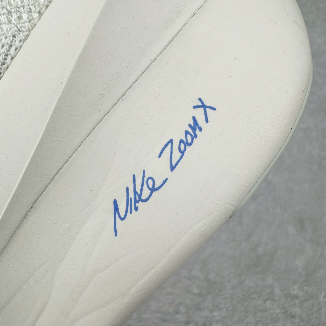 图片[13]-＃JC纯原 NK Air Zoom Alphafly NEXT% 3 2024全新马拉松超级跑鞋 HF7357-900 有史以来最轻盈、测试次数最多的NK Alphafly 经过精英马拉松运动员的测试验证 并搭载Air Zoom气垫 旨在助力跑者实现突破 取得更佳的成绩 在开发过程中 Alphafly 3帮助耐克运动员凯尔文·基普图姆（Kelvin Kiptum）以2：00：35的成绩刷新了马拉松世界纪录 Alphafly的动力设计没有改变——Air Zoom气垫单元、Flyplate碳纤维板和ZoomX泡绵 但是整体系统的制作方法略有调整 优化和提升了对运动员的帮助 主要更新包括一体式鞋底 提供顺畅稳定的“后跟到脚趾”过渡；更宽的全长Flyplate碳纤维板提供稳定助推力 全新Fast Shot外底保证出色牵引力和抓地力 全新Atomknit 3.0鞋面提供更强的控制力、透气性和中足支撑力 尺码：36 36.5 37.5 38 38.5 39 40 40.5 41 42 42.5 43 44 44.5 45 46-选品中心