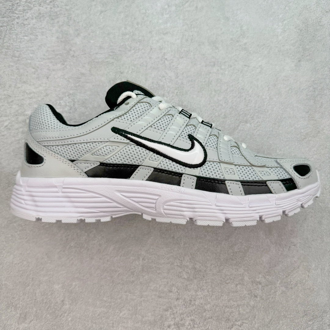 ＃A1 NK P-6000 系列低帮复古老爹风休闲运动舒适慢跑鞋 CD6404-006 购入原鞋原装纸板楦头开发 独家私模四层组合大底 市场唯一正确版本 良心定价 新配色陆续出货 进口三文治网面 融合 Pegasus 过往运动鞋设计 助力 21 世纪早期跑步运动跃升时尚新高度 采用透气网眼布、运动风格线条和耐穿覆面 兼具吸睛外观和舒适感受 中底泡绵以田径赛道为灵感 打造厚实设计 缔造出众缓震性能 尺码：36 36.5 37.5 38 38.5 39 40 40.5 41 42 42.5 43 44 44.5 45 46-选品中心