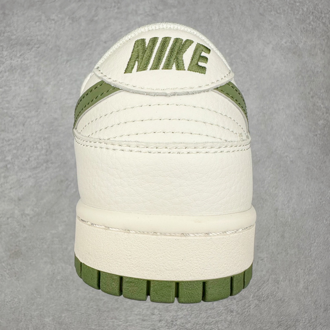 图片[8]-NK Dunk Low 定制配色XX2025-918 大厂出品 极力推荐 原装头层材料 独家版型蒸餾加工帶來的是更好的视觉和脚感体验大厂纯原品质出货 清洁度 电绣工艺 皮料切割干净无任何毛边 细节完美 尺码：36 36.5 37.5 38 38.5 39 40 40.5 41 42 42.5 43 44 44.5 45 46 47.5-选品中心