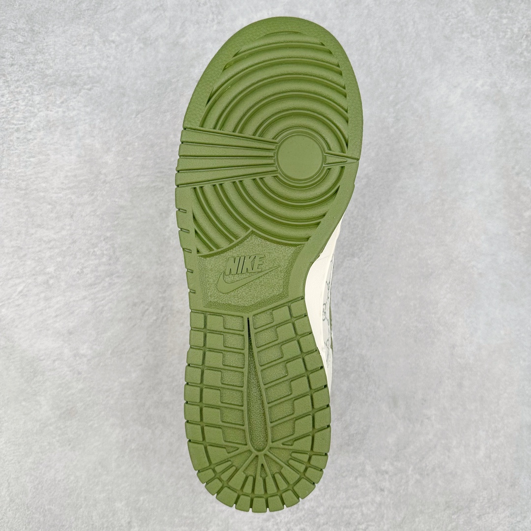 图片[9]-NK Dunk Low 定制配色XX2025-918 大厂出品 极力推荐 原装头层材料 独家版型蒸餾加工帶來的是更好的视觉和脚感体验大厂纯原品质出货 清洁度 电绣工艺 皮料切割干净无任何毛边 细节完美 尺码：36 36.5 37.5 38 38.5 39 40 40.5 41 42 42.5 43 44 44.5 45 46 47.5-选品中心