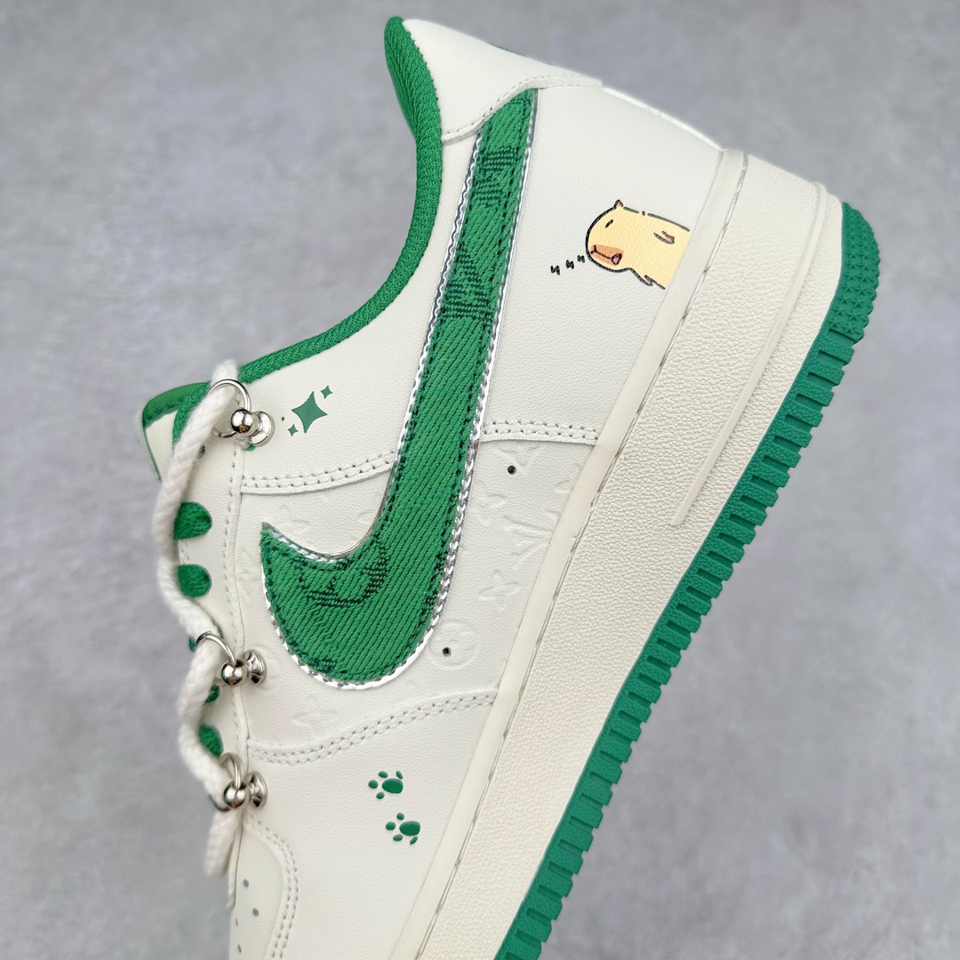 图片[7]-NK Air Force 1´07 Low 空军一号低帮百搭休闲运动板鞋 LV0506-330 柔软、弹性十足的缓震性能和出色的中底设计 横跨复古与现代的外型结合 造就出风靡全球 三十多年的Force 1 直到今天还深受青睐 尺码：36 36.5 37.5 38 38.5 39 40 40.5 41 42 42.5 43 44 44.5 45-选品中心