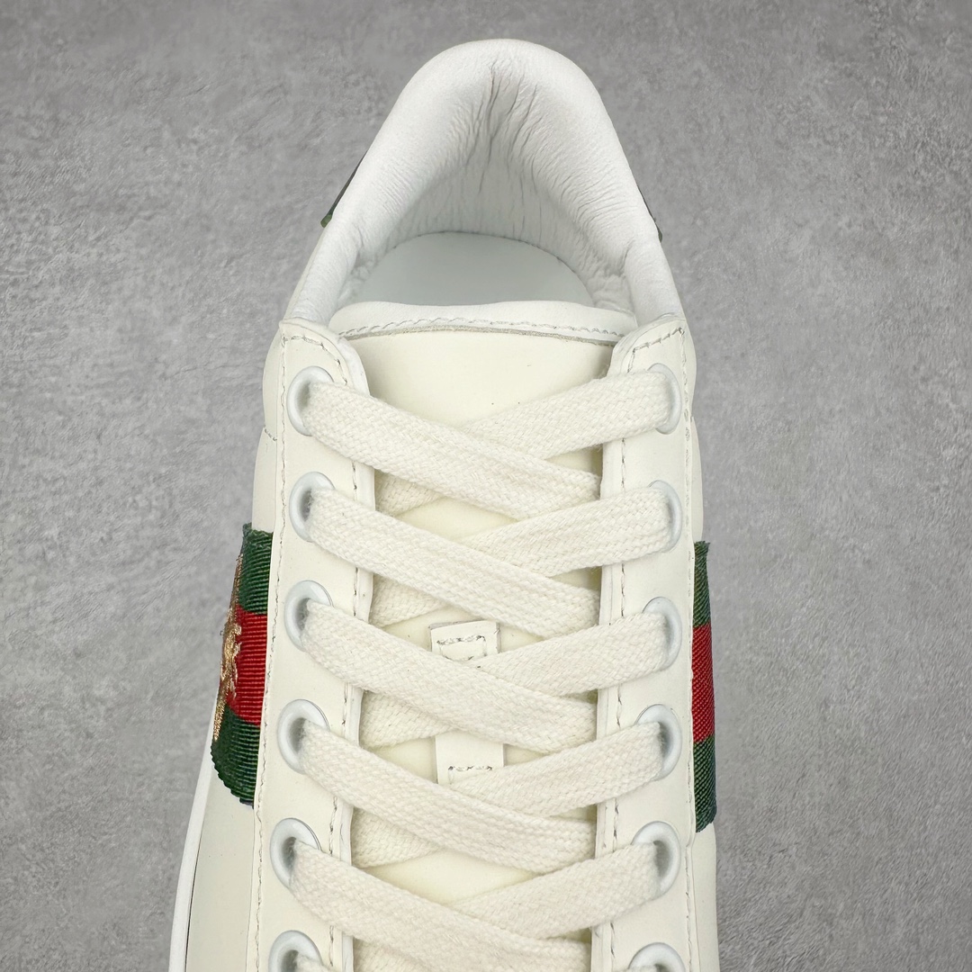 图片[5]-经典高奢古驰GUCCI古驰 Ace Embroidered Low-Top拼色刺绣系列低帮潮流百搭休闲板鞋 市售最强顶级几率混卖版本 全网首发Gucci古驰小蜜蜂 附送原装一致鞋舌仿磨环保纸垫全套专柜包装物及配件外盒标和鞋底嵌入核心防伪芯片感应装置 秒杀市面任何版本意大利进口超软小牛皮+同源出厂真丝绸防尘鞋套袋原装雪梨形超软沙绒纸团高工艺无缝细空胶技术 贴楦误差0.05mm 鞋底采用固特异内外锁死工艺 最大限度弯折永不开胶 原鞋一致效果环保无味❗ 尺码：35 36 37 38 39 40 41 42 43 44-选品中心