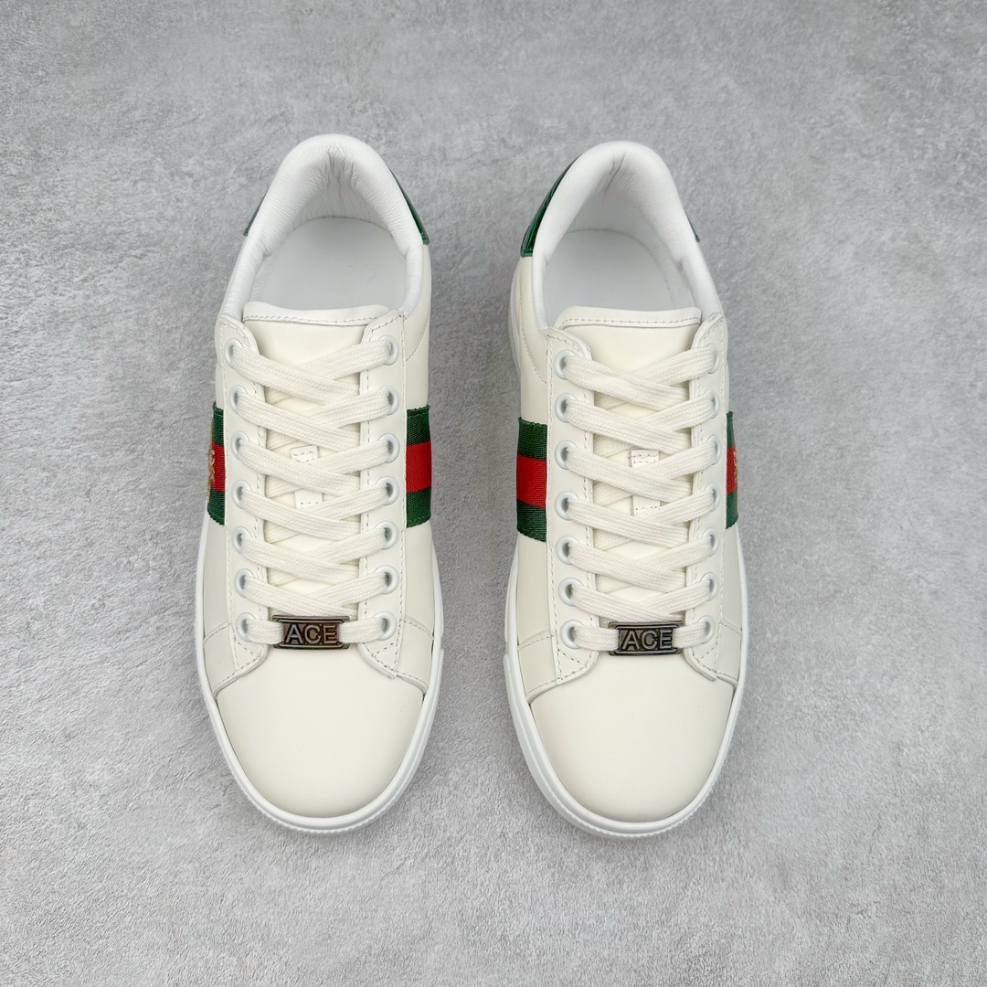 图片[2]-经典高奢古驰GUCCI古驰 Ace Embroidered Low-Top拼色刺绣系列低帮潮流百搭休闲板鞋 市售最强顶级几率混卖版本 全网首发Gucci古驰小蜜蜂 附送原装一致鞋舌仿磨环保纸垫全套专柜包装物及配件外盒标和鞋底嵌入核心防伪芯片感应装置 秒杀市面任何版本意大利进口超软小牛皮+同源出厂真丝绸防尘鞋套袋原装雪梨形超软沙绒纸团高工艺无缝细空胶技术 贴楦误差0.05mm 鞋底采用固特异内外锁死工艺 最大限度弯折永不开胶 原鞋一致效果环保无味❗ 尺码：35 36 37 38 39 40 41 42 43 44-选品中心