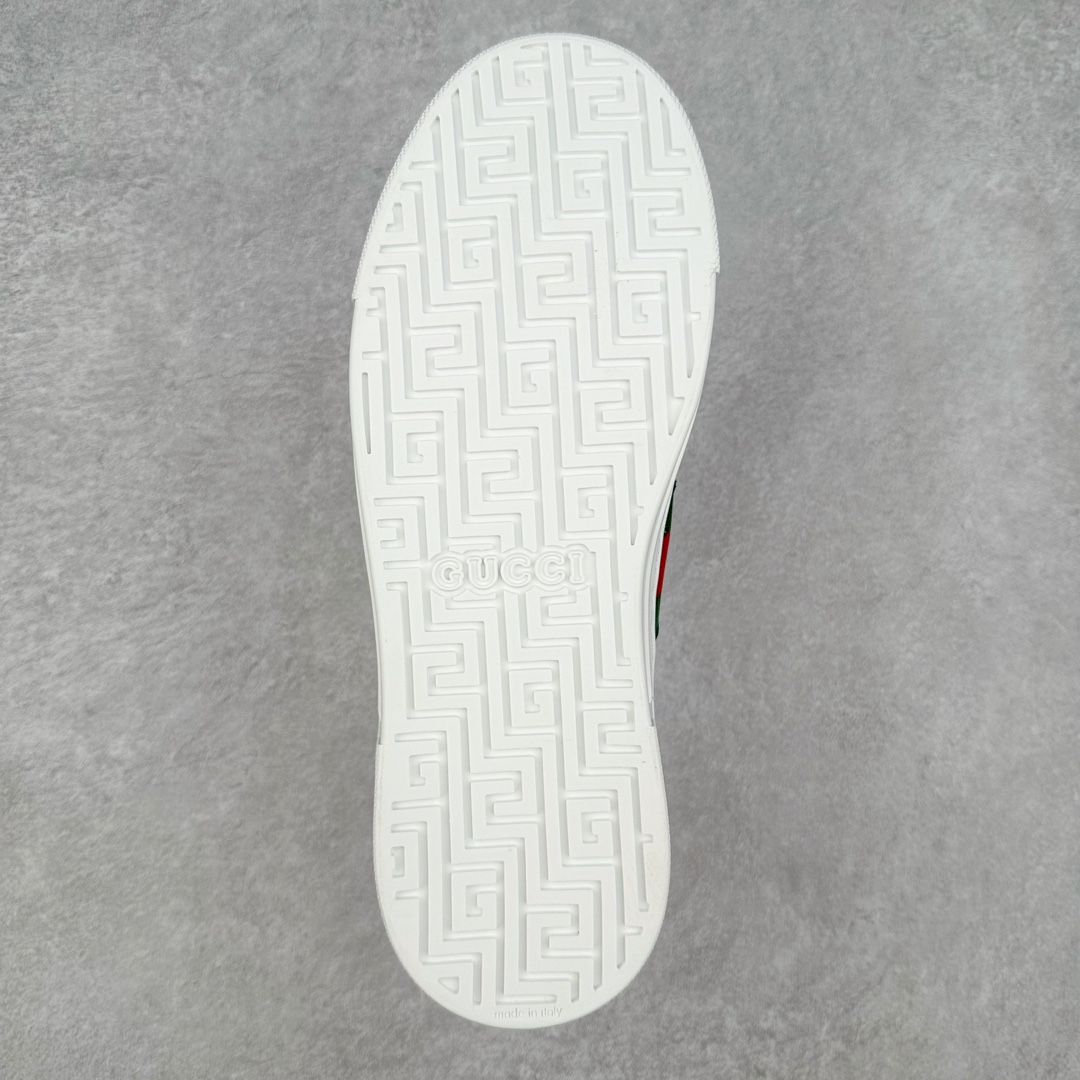 图片[9]-经典高奢古驰GUCCI古驰 Ace Embroidered Low-Top拼色刺绣系列低帮潮流百搭休闲板鞋 市售最强顶级几率混卖版本 全网首发Gucci古驰小蜜蜂 附送原装一致鞋舌仿磨环保纸垫全套专柜包装物及配件外盒标和鞋底嵌入核心防伪芯片感应装置 秒杀市面任何版本意大利进口超软小牛皮+同源出厂真丝绸防尘鞋套袋原装雪梨形超软沙绒纸团高工艺无缝细空胶技术 贴楦误差0.05mm 鞋底采用固特异内外锁死工艺 最大限度弯折永不开胶 原鞋一致效果环保无味❗ 尺码：35 36 37 38 39 40 41 42 43 44-选品中心
