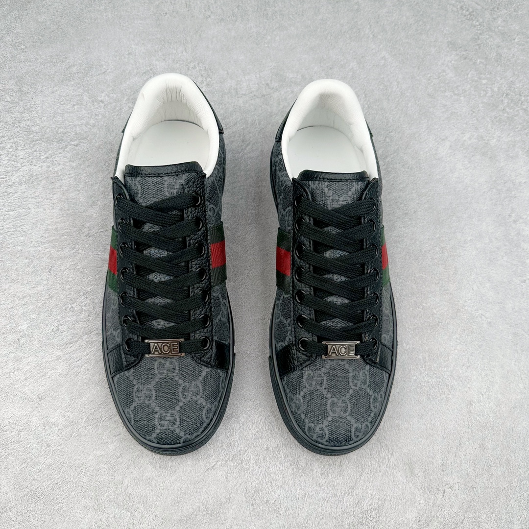 图片[2]-经典高奢古驰GUCCI古驰 Ace Embroidered Low-Top拼色刺绣系列低帮潮流百搭休闲板鞋 市售最强顶级几率混卖版本 全网首发Gucci古驰小蜜蜂 附送原装一致鞋舌仿磨环保纸垫全套专柜包装物及配件外盒标和鞋底嵌入核心防伪芯片感应装置 秒杀市面任何版本意大利进口超软小牛皮+同源出厂真丝绸防尘鞋套袋原装雪梨形超软沙绒纸团高工艺无缝细空胶技术 贴楦误差0.05mm 鞋底采用固特异内外锁死工艺 最大限度弯折永不开胶 原鞋一致效果环保无味❗ 尺码：35 36 37 38 39 40 41 42 43 44-选品中心