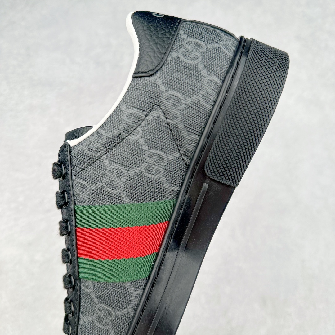 图片[7]-经典高奢古驰GUCCI古驰 Ace Embroidered Low-Top拼色刺绣系列低帮潮流百搭休闲板鞋 市售最强顶级几率混卖版本 全网首发Gucci古驰小蜜蜂 附送原装一致鞋舌仿磨环保纸垫全套专柜包装物及配件外盒标和鞋底嵌入核心防伪芯片感应装置 秒杀市面任何版本意大利进口超软小牛皮+同源出厂真丝绸防尘鞋套袋原装雪梨形超软沙绒纸团高工艺无缝细空胶技术 贴楦误差0.05mm 鞋底采用固特异内外锁死工艺 最大限度弯折永不开胶 原鞋一致效果环保无味❗ 尺码：35 36 37 38 39 40 41 42 43 44-选品中心