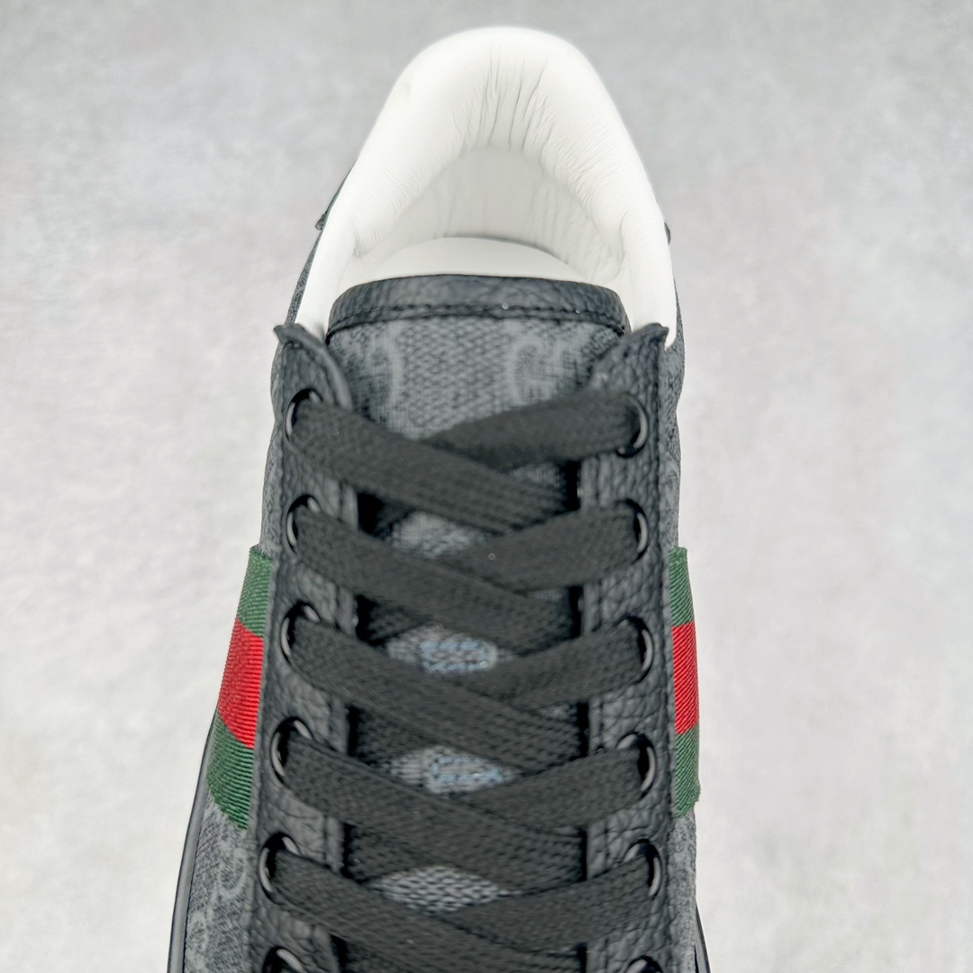 图片[5]-经典高奢古驰GUCCI古驰 Ace Embroidered Low-Top拼色刺绣系列低帮潮流百搭休闲板鞋 市售最强顶级几率混卖版本 全网首发Gucci古驰小蜜蜂 附送原装一致鞋舌仿磨环保纸垫全套专柜包装物及配件外盒标和鞋底嵌入核心防伪芯片感应装置 秒杀市面任何版本意大利进口超软小牛皮+同源出厂真丝绸防尘鞋套袋原装雪梨形超软沙绒纸团高工艺无缝细空胶技术 贴楦误差0.05mm 鞋底采用固特异内外锁死工艺 最大限度弯折永不开胶 原鞋一致效果环保无味❗ 尺码：35 36 37 38 39 40 41 42 43 44-选品中心