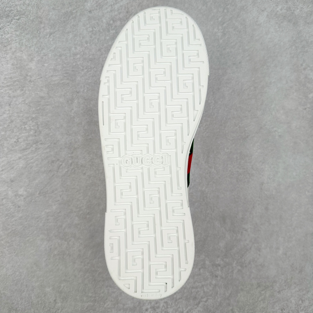 图片[9]-经典高奢古驰GUCCI古驰 Ace Embroidered Low-Top拼色刺绣系列低帮潮流百搭休闲板鞋 市售最强顶级几率混卖版本 全网首发Gucci古驰小蜜蜂 附送原装一致鞋舌仿磨环保纸垫全套专柜包装物及配件外盒标和鞋底嵌入核心防伪芯片感应装置 秒杀市面任何版本意大利进口超软小牛皮+同源出厂真丝绸防尘鞋套袋原装雪梨形超软沙绒纸团高工艺无缝细空胶技术 贴楦误差0.05mm 鞋底采用固特异内外锁死工艺 最大限度弯折永不开胶 原鞋一致效果环保无味❗ 尺码：35 36 37 38 39 40 41 42 43 44-选品中心