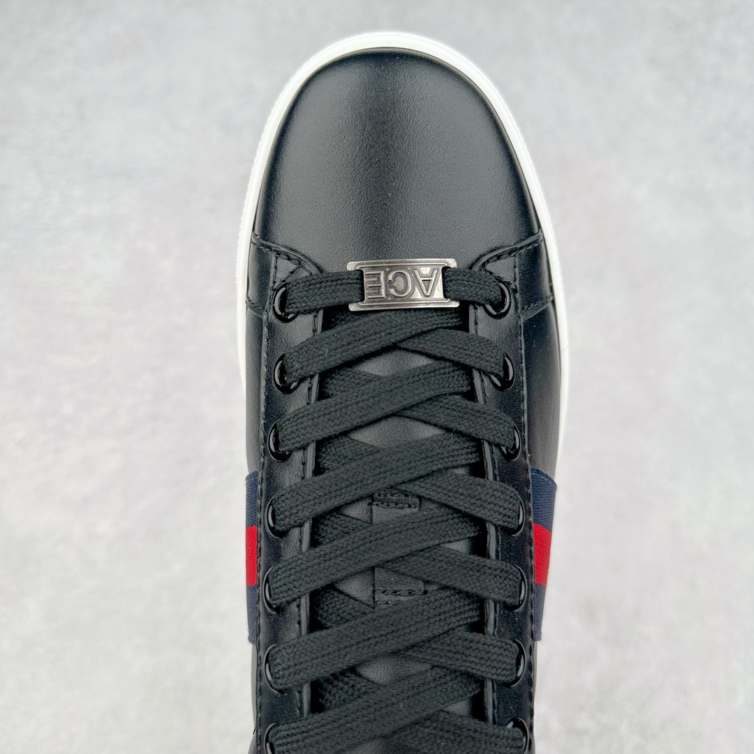 图片[4]-经典高奢古驰GUCCI古驰 Ace Embroidered Low-Top拼色刺绣系列低帮潮流百搭休闲板鞋 市售最强顶级几率混卖版本 全网首发Gucci古驰小蜜蜂 附送原装一致鞋舌仿磨环保纸垫全套专柜包装物及配件外盒标和鞋底嵌入核心防伪芯片感应装置 秒杀市面任何版本意大利进口超软小牛皮+同源出厂真丝绸防尘鞋套袋原装雪梨形超软沙绒纸团高工艺无缝细空胶技术 贴楦误差0.05mm 鞋底采用固特异内外锁死工艺 最大限度弯折永不开胶 原鞋一致效果环保无味❗ 尺码：35 36 37 38 39 40 41 42 43 44-选品中心