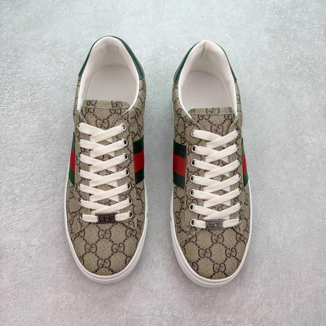 图片[2]-经典高奢古驰GUCCI古驰 Ace Embroidered Low-Top拼色刺绣系列低帮潮流百搭休闲板鞋 市售最强顶级几率混卖版本 全网首发Gucci古驰小蜜蜂 附送原装一致鞋舌仿磨环保纸垫全套专柜包装物及配件外盒标和鞋底嵌入核心防伪芯片感应装置 秒杀市面任何版本意大利进口超软小牛皮+同源出厂真丝绸防尘鞋套袋原装雪梨形超软沙绒纸团高工艺无缝细空胶技术 贴楦误差0.05mm 鞋底采用固特异内外锁死工艺 最大限度弯折永不开胶 原鞋一致效果环保无味❗ 尺码：35 36 37 38 39 40 41 42 43 44-选品中心