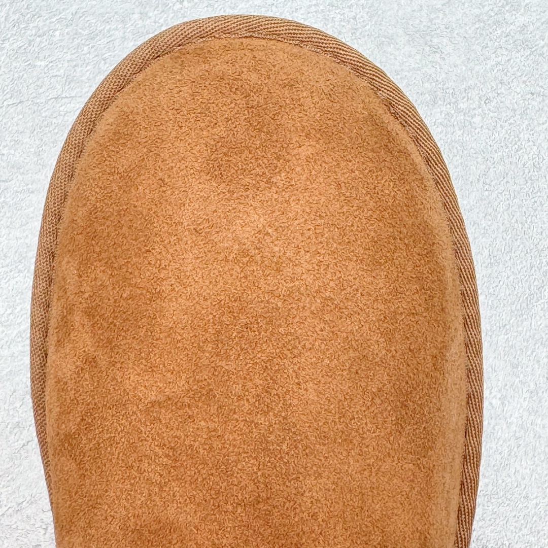 图片[12]-＃GX UGG 8170 经典秋冬羊皮毛一体雪地靴 全鞋采用ZP同厂 隆丰A级澳洲进口羊皮毛一体 品牌代工厂生产线 完全遵循ZP工艺流程 代工厂原厂版师 秉承无原鞋不开发选择 注重每一处细节 市面最正版型 TREADLITE\\\”轻翼\\\”科技外底 轻便/耐用/柔韧/桩型【售后郑重承诺】一个月内若出现重大脱胶/断底等质量问题 直接为您换新！尺码：35 36 37 38 39 40-选品中心