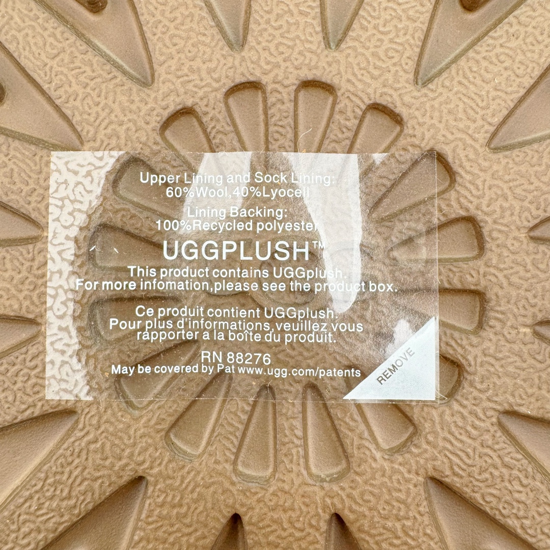 图片[16]-＃GX UGG 8170 经典秋冬羊皮毛一体雪地靴 全鞋采用ZP同厂 隆丰A级澳洲进口羊皮毛一体 品牌代工厂生产线 完全遵循ZP工艺流程 代工厂原厂版师 秉承无原鞋不开发选择 注重每一处细节 市面最正版型 TREADLITE\\\”轻翼\\\”科技外底 轻便/耐用/柔韧/桩型【售后郑重承诺】一个月内若出现重大脱胶/断底等质量问题 直接为您换新！尺码：35 36 37 38 39 40-选品中心