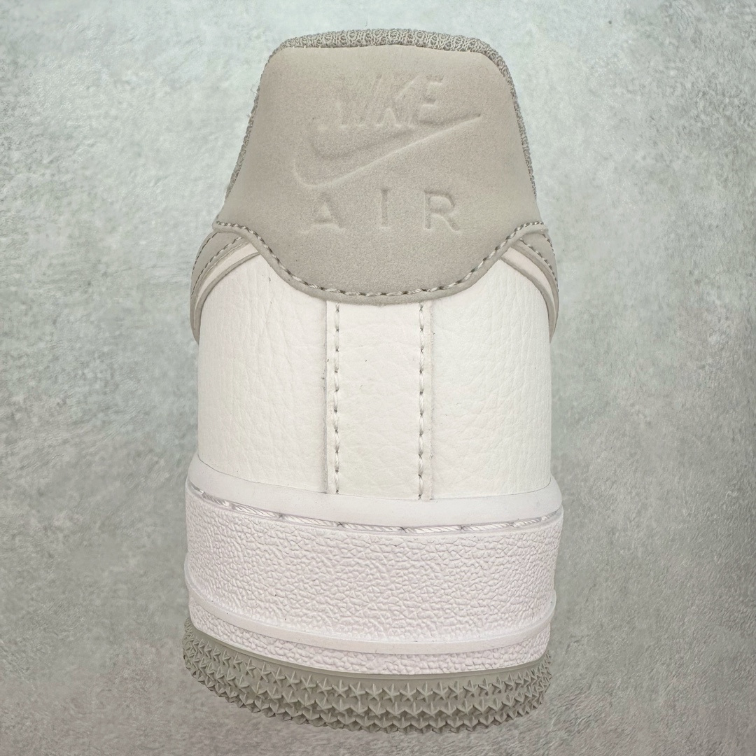 图片[8]-NK Air Force 1´07 Low 空军一号低帮百搭休闲运动板鞋 LS0216-025 柔软、弹性十足的缓震性能和出色的中底设计 横跨复古与现代的外型结合 造就出风靡全球 三十多年的Force 1 直到今天还深受青睐 尺码：36 36.5 37.5 38 38.5 39 40 40.5 41 42 42.5 43 44 44.5 45-选品中心