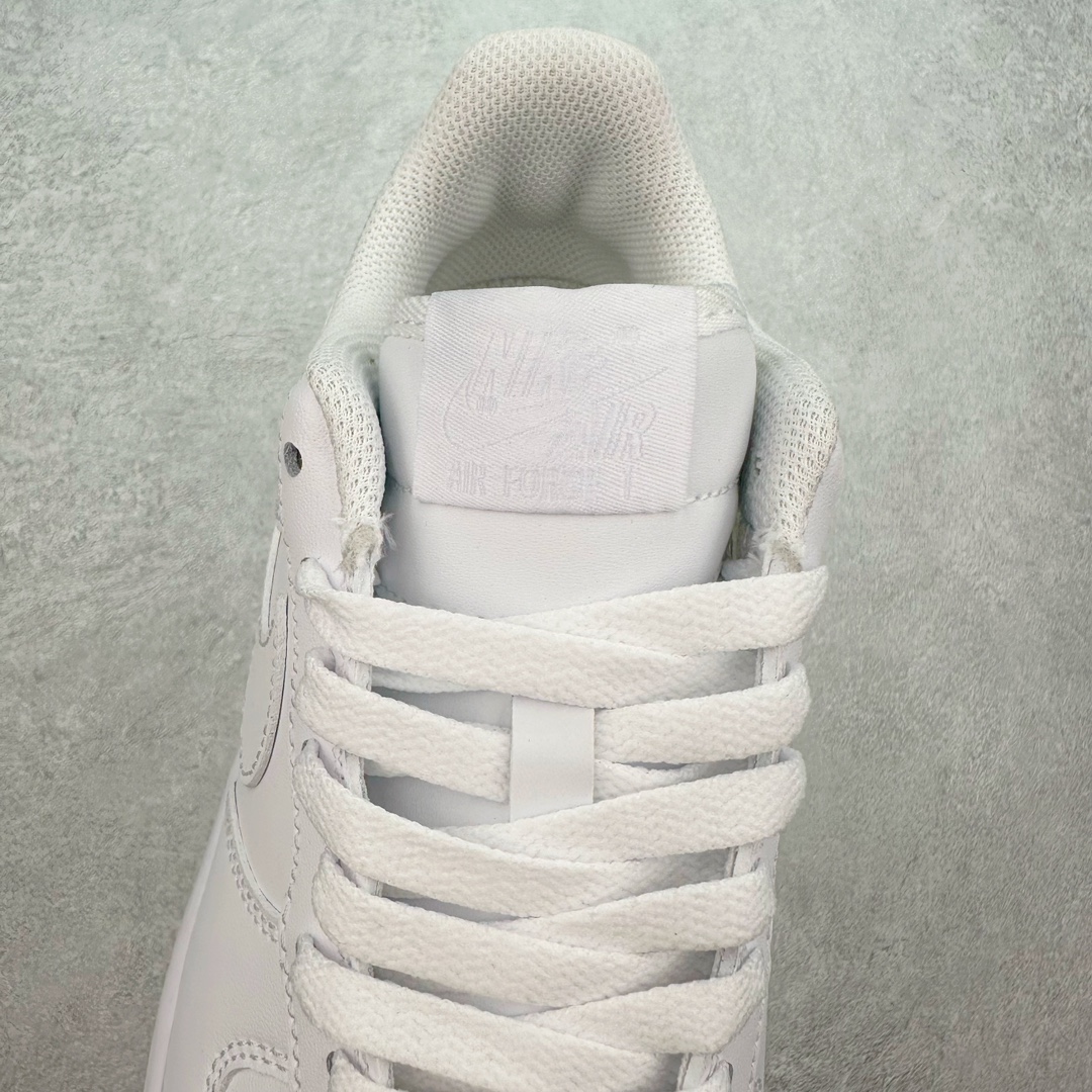 图片[5]-NK Air Force 1´07 Low 空军一号低帮百搭休闲运动板鞋 DJ2739-100 柔软、弹性十足的缓震性能和出色的中底设计 横跨复古与现代的外型结合 造就出风靡全球 三十多年的Force 1 直到今天还深受青睐 尺码：36 36.5 37.5 38 38.5 39 40 40.5 41 42 42.5 43 44 44.5 45-选品中心