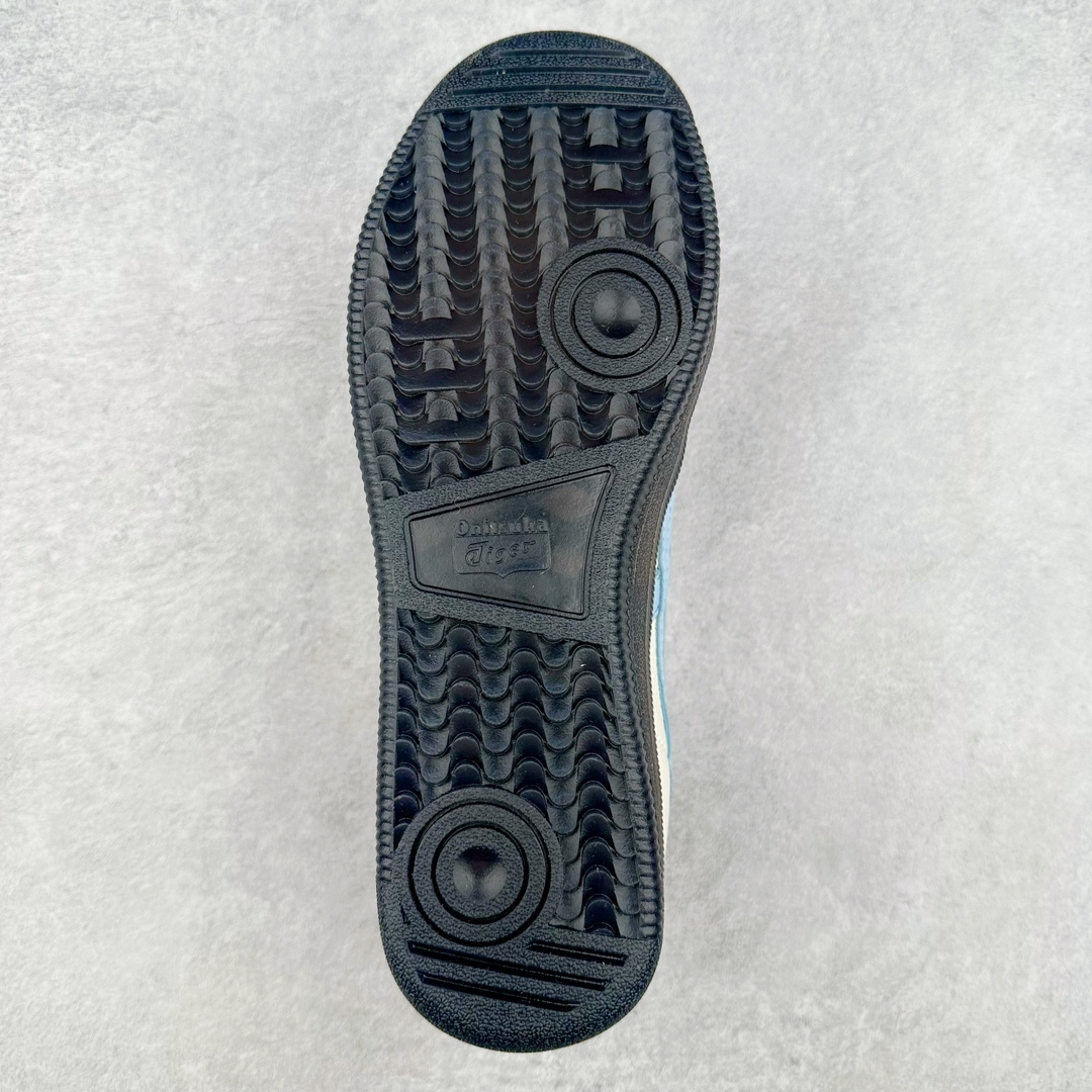 图片[9]-＃特价福利 Asics Onitsuka Tige TOKUTEN 亚瑟士鬼冢虎男女士复古跑鞋街拍潮鞋低帮板鞋经典款中性复古运动鞋 轻盈舒适 时尚与复古与一体 轻盈的款式 适合夏天~简单的设定配合修长的线条 全鞋身均以麖皮打造 散发着日本新一代的潮流品味 无论配衬任何造型都能胜任 Tokuten 精神来自80年代的室内用鞋 T-TOE前足补强设计 环状中底底部结构 橡胶大底元素 防滑耐磨的同时保持着鞋子的轻盈 并提供良好牵引力 脚感柔软舒适 长时间行走也不会觉得脚部不适 经典复刻款 休闲百搭 中性款男女都可穿 尺码：36 37 37.5 38 39 40.5 41.5 42 42.5 43.5 44 45-选品中心