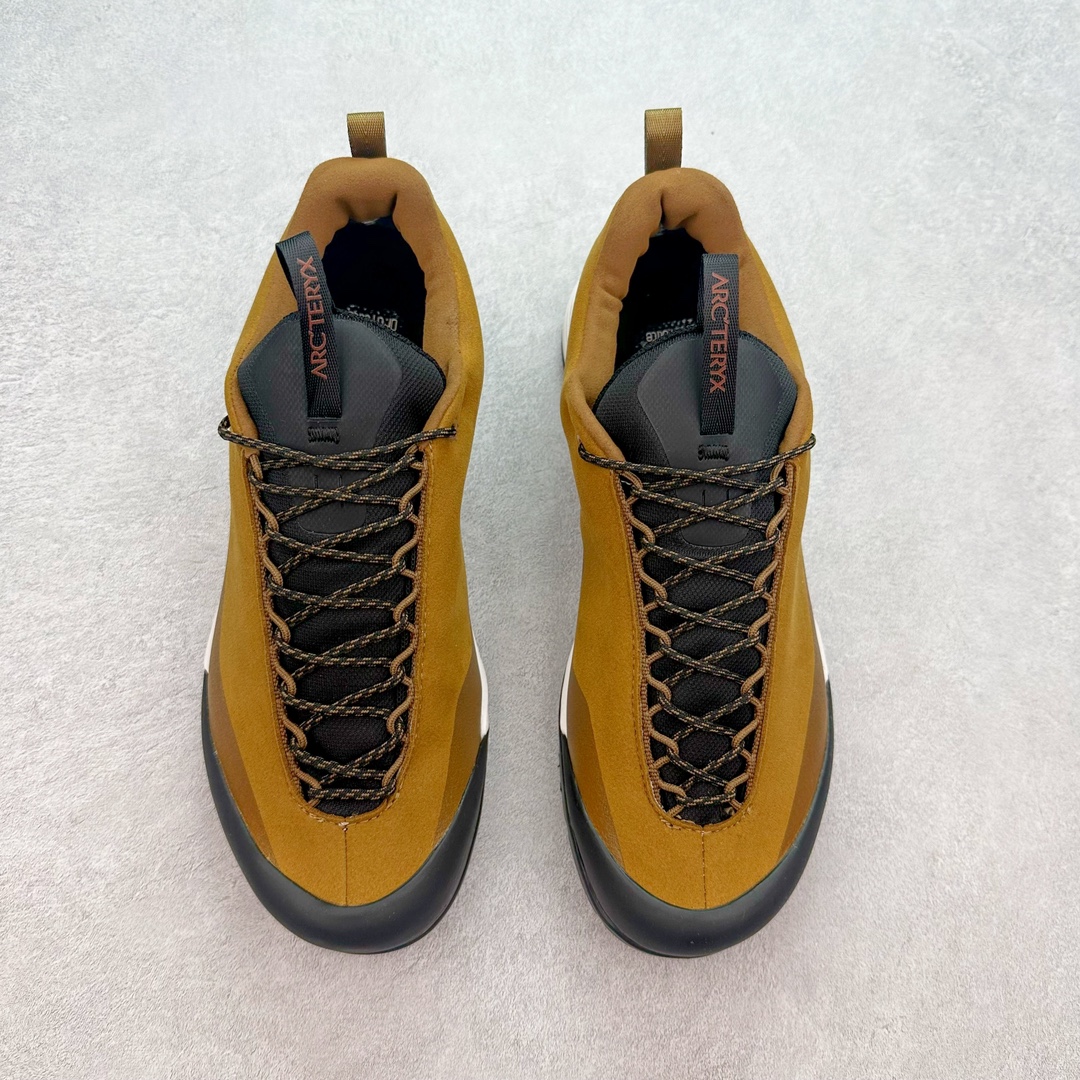 图片[2]-加拿大品牌 始祖鸟·Arcteryx始祖鸟 Konseal Lt 轻量网布防滑轻便耐磨低帮越野跑步鞋 利用先进的技术、更轻但可靠耐用的材料和高度专注的设计流程，我们创造了我们最轻的接近鞋 Konseal LT。它专为在您携带背包和攀爬装备时覆盖崎岖的地面而设计，提供足底支撑和保护、应对不断変化的地形的敏捷性以及 Vibram® Megagrip 外底的自抓地力。内里提供赤足舒适感，鞋跟可平折，因此您可以在系绳或露营时将其作为木屐穿着。尺码：35 36 37 38 39 40 41 42 43 44 45-选品中心