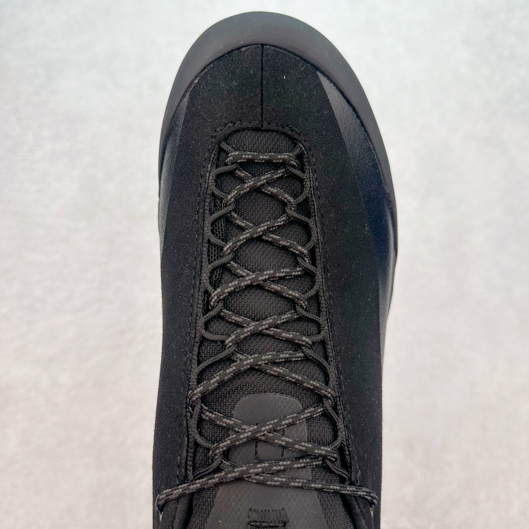 图片[4]-加拿大品牌 始祖鸟·Arcteryx始祖鸟 Konseal Lt 轻量网布防滑轻便耐磨低帮越野跑步鞋 利用先进的技术、更轻但可靠耐用的材料和高度专注的设计流程，我们创造了我们最轻的接近鞋 Konseal LT。它专为在您携带背包和攀爬装备时覆盖崎岖的地面而设计，提供足底支撑和保护、应对不断変化的地形的敏捷性以及 Vibram® Megagrip 外底的自抓地力。内里提供赤足舒适感，鞋跟可平折，因此您可以在系绳或露营时将其作为木屐穿着。尺码：35 36 37 38 39 40 41 42 43 44 45-选品中心