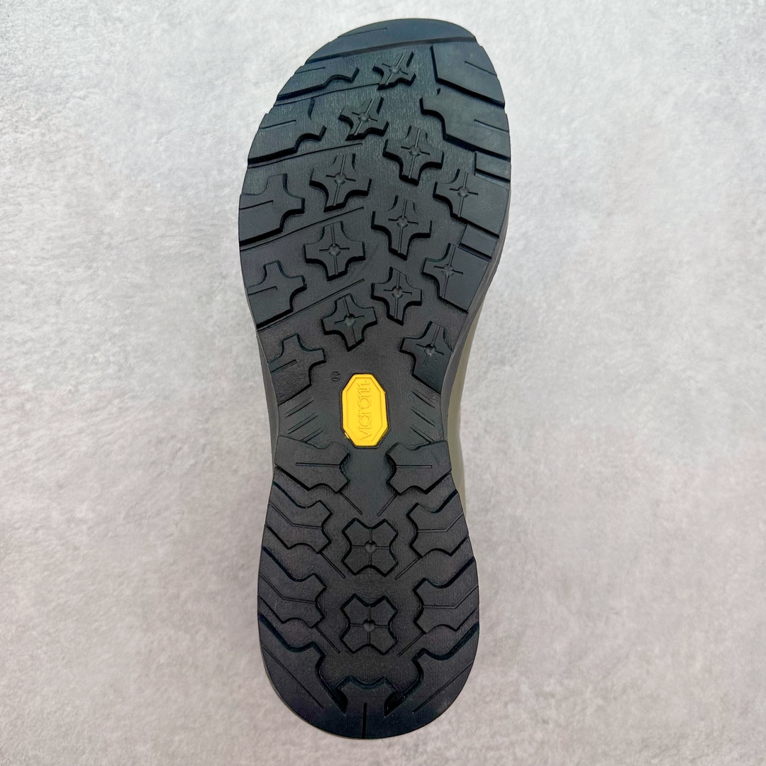 图片[9]-加拿大品牌 始祖鸟·Arcteryx始祖鸟 Konseal Lt 轻量网布防滑轻便耐磨低帮越野跑步鞋 利用先进的技术、更轻但可靠耐用的材料和高度专注的设计流程，我们创造了我们最轻的接近鞋 Konseal LT。它专为在您携带背包和攀爬装备时覆盖崎岖的地面而设计，提供足底支撑和保护、应对不断変化的地形的敏捷性以及 Vibram® Megagrip 外底的自抓地力。内里提供赤足舒适感，鞋跟可平折，因此您可以在系绳或露营时将其作为木屐穿着。尺码：35 36 37 38 39 40 41 42 43 44 45-选品中心