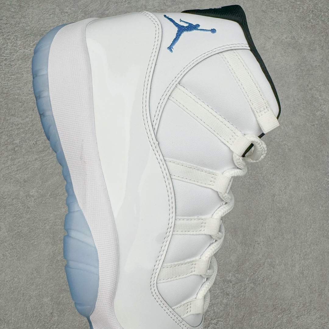 图片[6]-＃Ljr特供 Air Jordan AJ11 Retro High \\\”Legend Blue\\\” 传奇蓝2024 CT8012-104 全新改良批次 圈内最强AJ11系列 恪守真诚 承诺混一赔十 高端零售裸鞋圈特供批次 SZ原厂全套原楦原纸板冲刀磨具开发 原厂皮料加持 原厂港宝加持定型后跟R度完美 同源原厂电绣 飞翼针数密度立体效果一致 百分百一致原鞋 原厂拉帮工艺 针距密度一致 后跟弧度收口自然不对折 极致一眼正品既视感 进口玻璃冲刀皮料裁剪零毛边 全鞋电脑针车工艺 品控清洁度最高QC检验标准 免检产品 原厂订购鞋盒、鞋标、防尘纸、鞋撑、鞋带 追求极致的原厂味道 尺码：40.5 41 42 42.5 43 44 44.5 45 46 47.5 48.5-选品中心