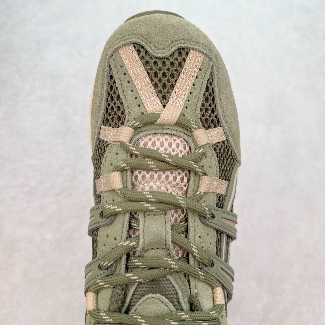 图片[4]-ASICS GEL-Sonoma 15-50 亚瑟士系列山系风户外低帮休闲运动跑步鞋 ASICS发布的GEL-SONOMA 15-50系列新品，从外形来看，兼具潮流感和越来越火的户外机能风，无论是配色还是性能，感觉牢牢抓住了年轻一代的心。这款鞋从设计、科技到配色多方位把握户外所需元素，鞋面采用专为户外竞技跑步设计的15-50经典越野竞技鞋，并融合前两代GEL-SONOMA越野鞋。升级后的GEL-SONOMA 15-50以分层后跟设计大幅提升了鞋款耐磨性，满足了日常穿着、城市徒步和登山远足多功能场景需求。鞋子用到的核心科技是GEL缓震胶与SpEVA科技中底，带来出色缓冲性能和防滑能力。在外形设计上，硬朗的轮廓与机能感线条加持，使GEL-SONOMA 15-50具备突出的户外风格，配色也十分迎合时下流行的山系风，选用多色块拼接，潮流感满满。尺码：36 37 37.5 38 39 39.5 40 40.5 41.5 42 42.5 43.5 44 45-选品中心