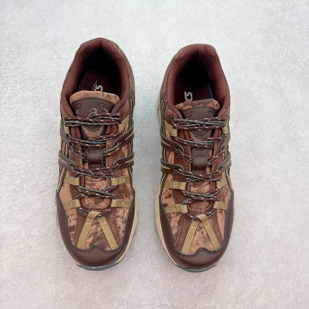 图片[2]-ASICS GEL-Sonoma 15-50 亚瑟士系列山系风户外低帮休闲运动跑步鞋 ASICS发布的GEL-SONOMA 15-50系列新品，从外形来看，兼具潮流感和越来越火的户外机能风，无论是配色还是性能，感觉牢牢抓住了年轻一代的心。这款鞋从设计、科技到配色多方位把握户外所需元素，鞋面采用专为户外竞技跑步设计的15-50经典越野竞技鞋，并融合前两代GEL-SONOMA越野鞋。升级后的GEL-SONOMA 15-50以分层后跟设计大幅提升了鞋款耐磨性，满足了日常穿着、城市徒步和登山远足多功能场景需求。鞋子用到的核心科技是GEL缓震胶与SpEVA科技中底，带来出色缓冲性能和防滑能力。在外形设计上，硬朗的轮廓与机能感线条加持，使GEL-SONOMA 15-50具备突出的户外风格，配色也十分迎合时下流行的山系风，选用多色块拼接，潮流感满满。尺码：36 37 37.5 38 39 39.5 40 40.5 41.5 42 42.5 43.5 44 45-选品中心