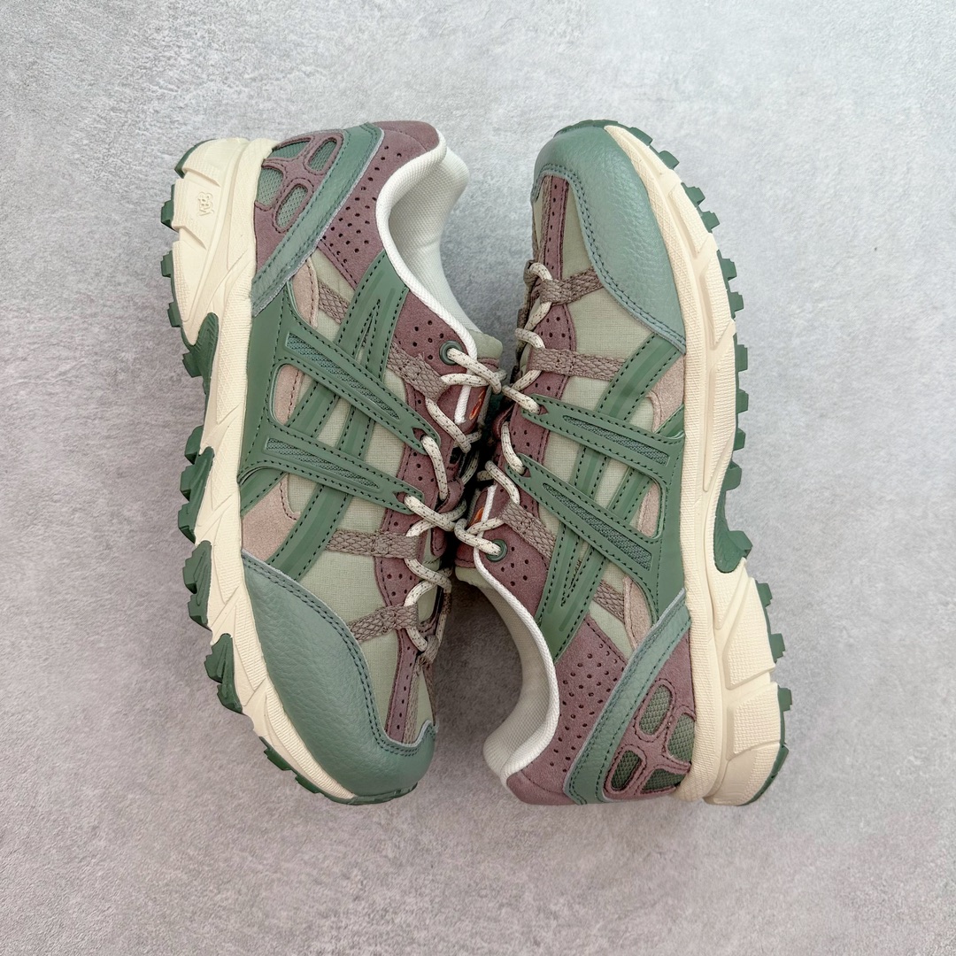 图片[3]-ASICS GEL-Sonoma 15-50 亚瑟士系列山系风户外低帮休闲运动跑步鞋 ASICS发布的GEL-SONOMA 15-50系列新品，从外形来看，兼具潮流感和越来越火的户外机能风，无论是配色还是性能，感觉牢牢抓住了年轻一代的心。这款鞋从设计、科技到配色多方位把握户外所需元素，鞋面采用专为户外竞技跑步设计的15-50经典越野竞技鞋，并融合前两代GEL-SONOMA越野鞋。升级后的GEL-SONOMA 15-50以分层后跟设计大幅提升了鞋款耐磨性，满足了日常穿着、城市徒步和登山远足多功能场景需求。鞋子用到的核心科技是GEL缓震胶与SpEVA科技中底，带来出色缓冲性能和防滑能力。在外形设计上，硬朗的轮廓与机能感线条加持，使GEL-SONOMA 15-50具备突出的户外风格，配色也十分迎合时下流行的山系风，选用多色块拼接，潮流感满满。尺码：36 37 37.5 38 39 39.5 40 40.5 41.5 42 42.5 43.5 44 45-选品中心