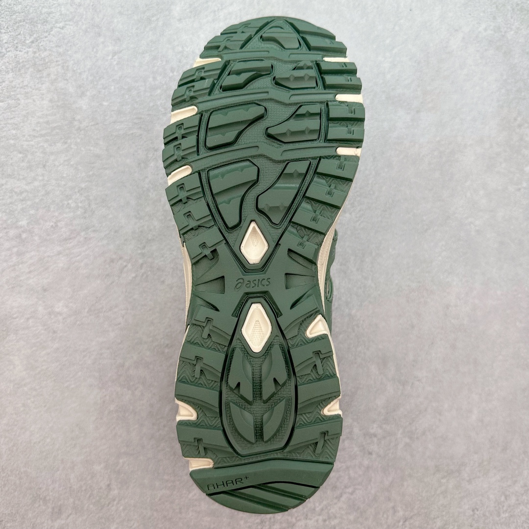 图片[9]-ASICS GEL-Sonoma 15-50 亚瑟士系列山系风户外低帮休闲运动跑步鞋 ASICS发布的GEL-SONOMA 15-50系列新品，从外形来看，兼具潮流感和越来越火的户外机能风，无论是配色还是性能，感觉牢牢抓住了年轻一代的心。这款鞋从设计、科技到配色多方位把握户外所需元素，鞋面采用专为户外竞技跑步设计的15-50经典越野竞技鞋，并融合前两代GEL-SONOMA越野鞋。升级后的GEL-SONOMA 15-50以分层后跟设计大幅提升了鞋款耐磨性，满足了日常穿着、城市徒步和登山远足多功能场景需求。鞋子用到的核心科技是GEL缓震胶与SpEVA科技中底，带来出色缓冲性能和防滑能力。在外形设计上，硬朗的轮廓与机能感线条加持，使GEL-SONOMA 15-50具备突出的户外风格，配色也十分迎合时下流行的山系风，选用多色块拼接，潮流感满满。尺码：36 37 37.5 38 39 39.5 40 40.5 41.5 42 42.5 43.5 44 45-选品中心