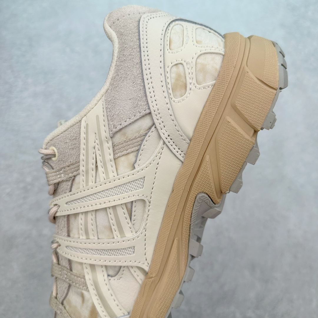 图片[7]-ASICS GEL-Sonoma 15-50 亚瑟士系列山系风户外低帮休闲运动跑步鞋 ASICS发布的GEL-SONOMA 15-50系列新品，从外形来看，兼具潮流感和越来越火的户外机能风，无论是配色还是性能，感觉牢牢抓住了年轻一代的心。这款鞋从设计、科技到配色多方位把握户外所需元素，鞋面采用专为户外竞技跑步设计的15-50经典越野竞技鞋，并融合前两代GEL-SONOMA越野鞋。升级后的GEL-SONOMA 15-50以分层后跟设计大幅提升了鞋款耐磨性，满足了日常穿着、城市徒步和登山远足多功能场景需求。鞋子用到的核心科技是GEL缓震胶与SpEVA科技中底，带来出色缓冲性能和防滑能力。在外形设计上，硬朗的轮廓与机能感线条加持，使GEL-SONOMA 15-50具备突出的户外风格，配色也十分迎合时下流行的山系风，选用多色块拼接，潮流感满满。尺码：36 37 37.5 38 39 39.5 40 40.5 41.5 42 42.5 43.5 44 45-选品中心