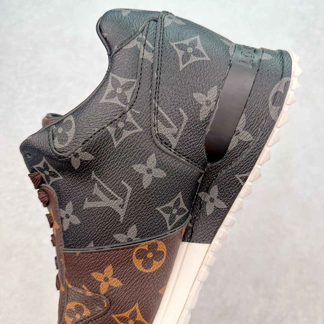图片[7]-Louis Vuitton Archlight Sneakers 探视系列真皮拼色复古老爹风休闲运动鞋 全新升级LV，代购级品质 ins炸款米兰走秀风，法国顶级高奢品牌/LV路易威登 第一时间订入zp开发⚠每个拼色的材质都是原版独家定制♻,与正品一致 做到对版对色✅大底开模高弹力环保♻发泡底 模具费都高达十几万 广东原产#升级原装配件礼盒及全套原装配件包装物#采用头层小牛皮革饰片组合网格面料鞋面材质#超软皮内里脚垫#独立开发TPU回弹中底#组合TPR耐磨外底❗尺码：39-45-选品中心