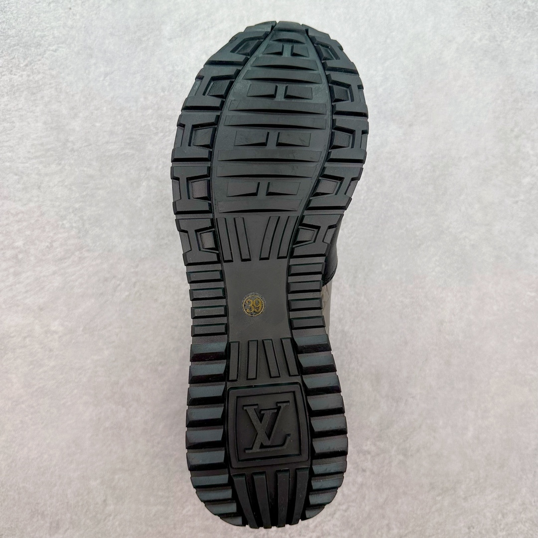 图片[9]-Louis Vuitton Archlight Sneakers 探视系列真皮拼色复古老爹风休闲运动鞋 全新升级LV，代购级品质 ins炸款米兰走秀风，法国顶级高奢品牌/LV路易威登 第一时间订入zp开发⚠每个拼色的材质都是原版独家定制♻,与正品一致 做到对版对色✅大底开模高弹力环保♻发泡底 模具费都高达十几万 广东原产#升级原装配件礼盒及全套原装配件包装物#采用头层小牛皮革饰片组合网格面料鞋面材质#超软皮内里脚垫#独立开发TPU回弹中底#组合TPR耐磨外底❗尺码：39-45-选品中心