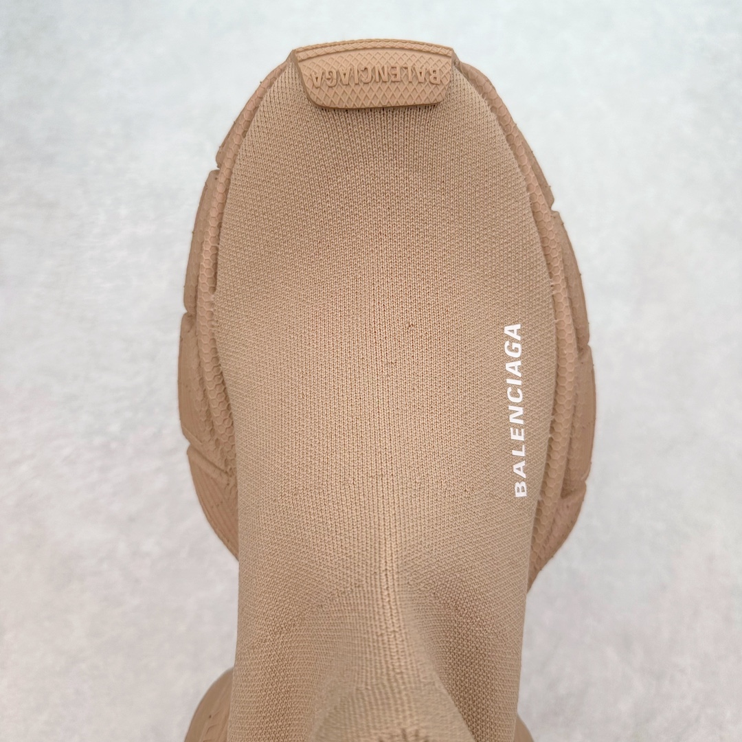 图片[4]-＃JC纯原 BALENCIAGA 3XL 巴黎世家袜子鞋复古休闲运动鞋 系列推出探索时尚界对于原创与挪用的概念 以全新系列致敬传承与经典 以标志性Balenciaga廓形和抽象大底 碰撞出诙谐又和谐的新创意 原版一比一做法 鞋面高密度飞织 独家组合大底 正品全套包装 尺码：35-46-选品中心