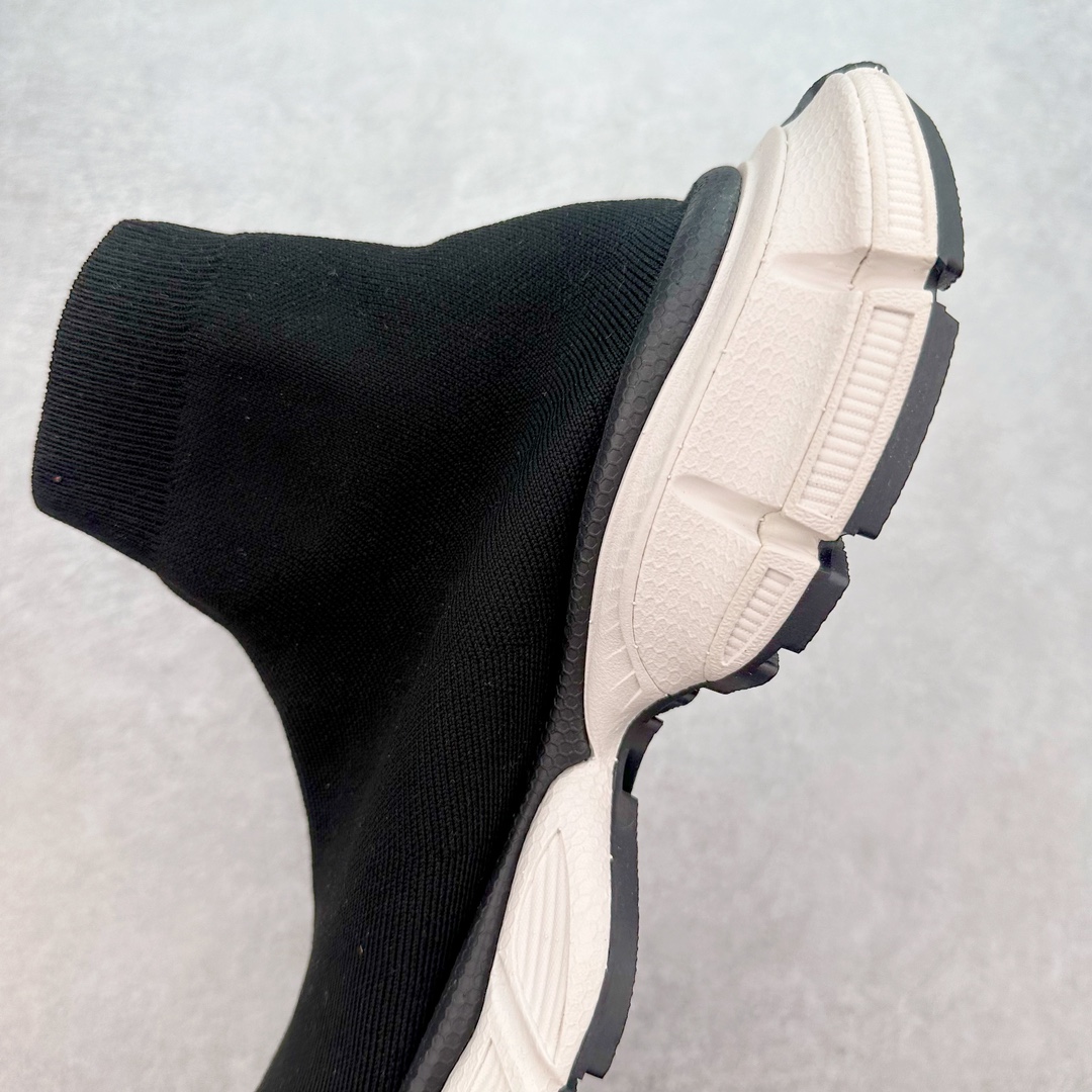 图片[7]-＃JC纯原 BALENCIAGA 3XL 巴黎世家袜子鞋复古休闲运动鞋 系列推出探索时尚界对于原创与挪用的概念 以全新系列致敬传承与经典 以标志性Balenciaga廓形和抽象大底 碰撞出诙谐又和谐的新创意 原版一比一做法 鞋面高密度飞织 独家组合大底 正品全套包装 尺码：35-46-选品中心