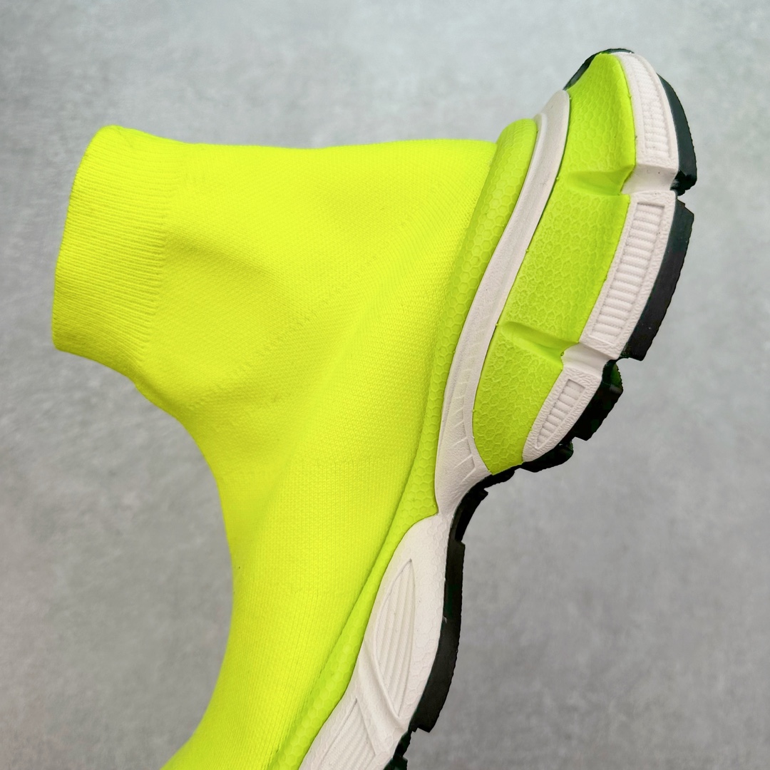 图片[7]-＃JC纯原 BALENCIAGA 3XL 巴黎世家袜子鞋复古休闲运动鞋 系列推出探索时尚界对于原创与挪用的概念 以全新系列致敬传承与经典 以标志性Balenciaga廓形和抽象大底 碰撞出诙谐又和谐的新创意 原版一比一做法 鞋面高密度飞织 独家组合大底 正品全套包装 尺码：35-46-选品中心