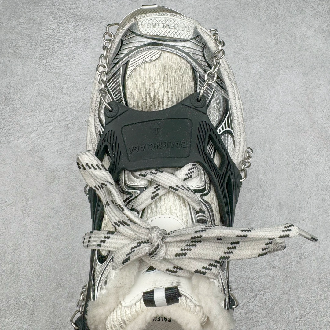 图片[4]-＃JC纯原 BALENCIAGA 3XL Sneakers 巴黎世家十代冰爪加绒版系带低帮走秀复古老爹鞋 配套套现全码福利开炸 长期补货价格一步到位 市场中端王者 欢迎对比 实力大厂成熟流水线出品 品控完美 免检产品 新配色陆续开发 全套原纸板楦头开发 完美版型 鞋头边缘和后帮徽标 鞋面和后跟凸印尺码 鞋舌 3XL 橡胶品牌标识和反光细节 鞋帮拉袢和鞋舌拉祥 配反光细节 备用鞋带在鞋履前侧 可在穿着前取下 便于不同造型搭配 注意运费超重 偏大一码 尺码：35 36 37 38 39 40 41 42 43 44 45 46-选品中心