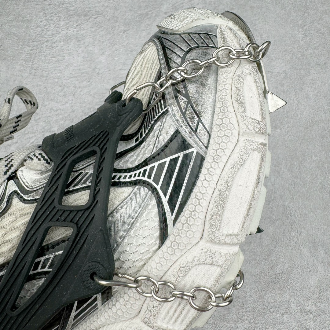 图片[15]-＃JC纯原 BALENCIAGA 3XL Sneakers 巴黎世家十代冰爪加绒版系带低帮走秀复古老爹鞋 配套套现全码福利开炸 长期补货价格一步到位 市场中端王者 欢迎对比 实力大厂成熟流水线出品 品控完美 免检产品 新配色陆续开发 全套原纸板楦头开发 完美版型 鞋头边缘和后帮徽标 鞋面和后跟凸印尺码 鞋舌 3XL 橡胶品牌标识和反光细节 鞋帮拉袢和鞋舌拉祥 配反光细节 备用鞋带在鞋履前侧 可在穿着前取下 便于不同造型搭配 注意运费超重 偏大一码 尺码：35 36 37 38 39 40 41 42 43 44 45 46-选品中心