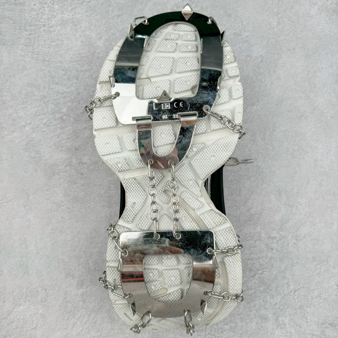 图片[9]-＃JC纯原 BALENCIAGA 3XL Sneakers 巴黎世家十代冰爪加绒版系带低帮走秀复古老爹鞋 配套套现全码福利开炸 长期补货价格一步到位 市场中端王者 欢迎对比 实力大厂成熟流水线出品 品控完美 免检产品 新配色陆续开发 全套原纸板楦头开发 完美版型 鞋头边缘和后帮徽标 鞋面和后跟凸印尺码 鞋舌 3XL 橡胶品牌标识和反光细节 鞋帮拉袢和鞋舌拉祥 配反光细节 备用鞋带在鞋履前侧 可在穿着前取下 便于不同造型搭配 注意运费超重 偏大一码 尺码：35 36 37 38 39 40 41 42 43 44 45 46-选品中心