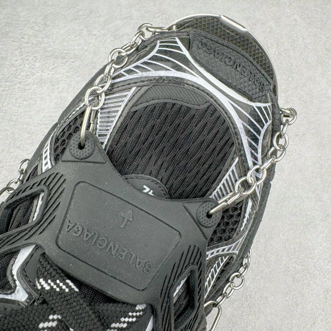 图片[13]-＃JC纯原 BALENCIAGA 3XL Sneakers 巴黎世家十代冰爪加绒版系带低帮走秀复古老爹鞋 配套套现全码福利开炸 长期补货价格一步到位 市场中端王者 欢迎对比 实力大厂成熟流水线出品 品控完美 免检产品 新配色陆续开发 全套原纸板楦头开发 完美版型 鞋头边缘和后帮徽标 鞋面和后跟凸印尺码 鞋舌 3XL 橡胶品牌标识和反光细节 鞋帮拉袢和鞋舌拉祥 配反光细节 备用鞋带在鞋履前侧 可在穿着前取下 便于不同造型搭配 注意运费超重 偏大一码 尺码：35 36 37 38 39 40 41 42 43 44 45 46-选品中心