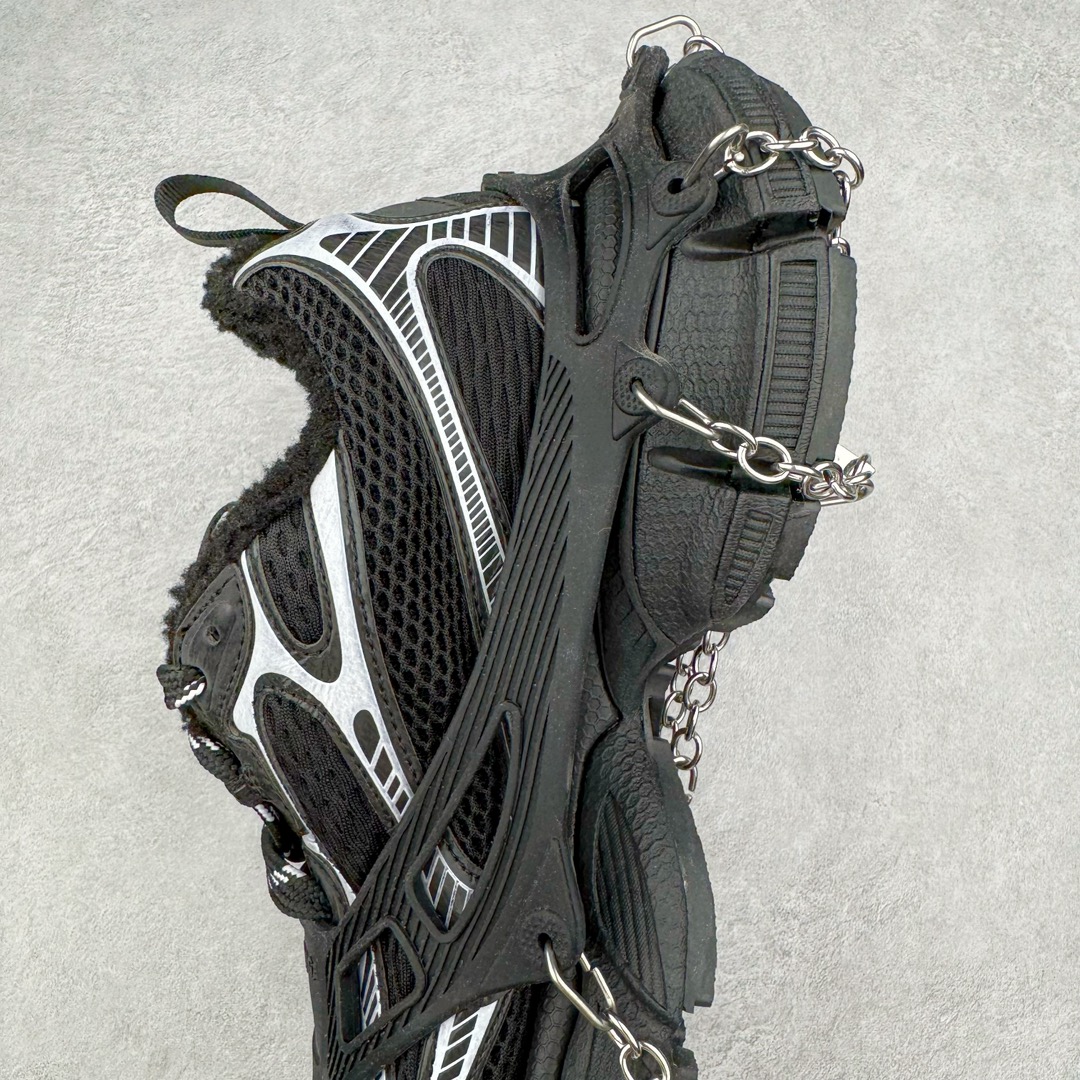 图片[7]-＃JC纯原 BALENCIAGA 3XL Sneakers 巴黎世家十代冰爪加绒版系带低帮走秀复古老爹鞋 配套套现全码福利开炸 长期补货价格一步到位 市场中端王者 欢迎对比 实力大厂成熟流水线出品 品控完美 免检产品 新配色陆续开发 全套原纸板楦头开发 完美版型 鞋头边缘和后帮徽标 鞋面和后跟凸印尺码 鞋舌 3XL 橡胶品牌标识和反光细节 鞋帮拉袢和鞋舌拉祥 配反光细节 备用鞋带在鞋履前侧 可在穿着前取下 便于不同造型搭配 注意运费超重 偏大一码 尺码：35 36 37 38 39 40 41 42 43 44 45 46-选品中心