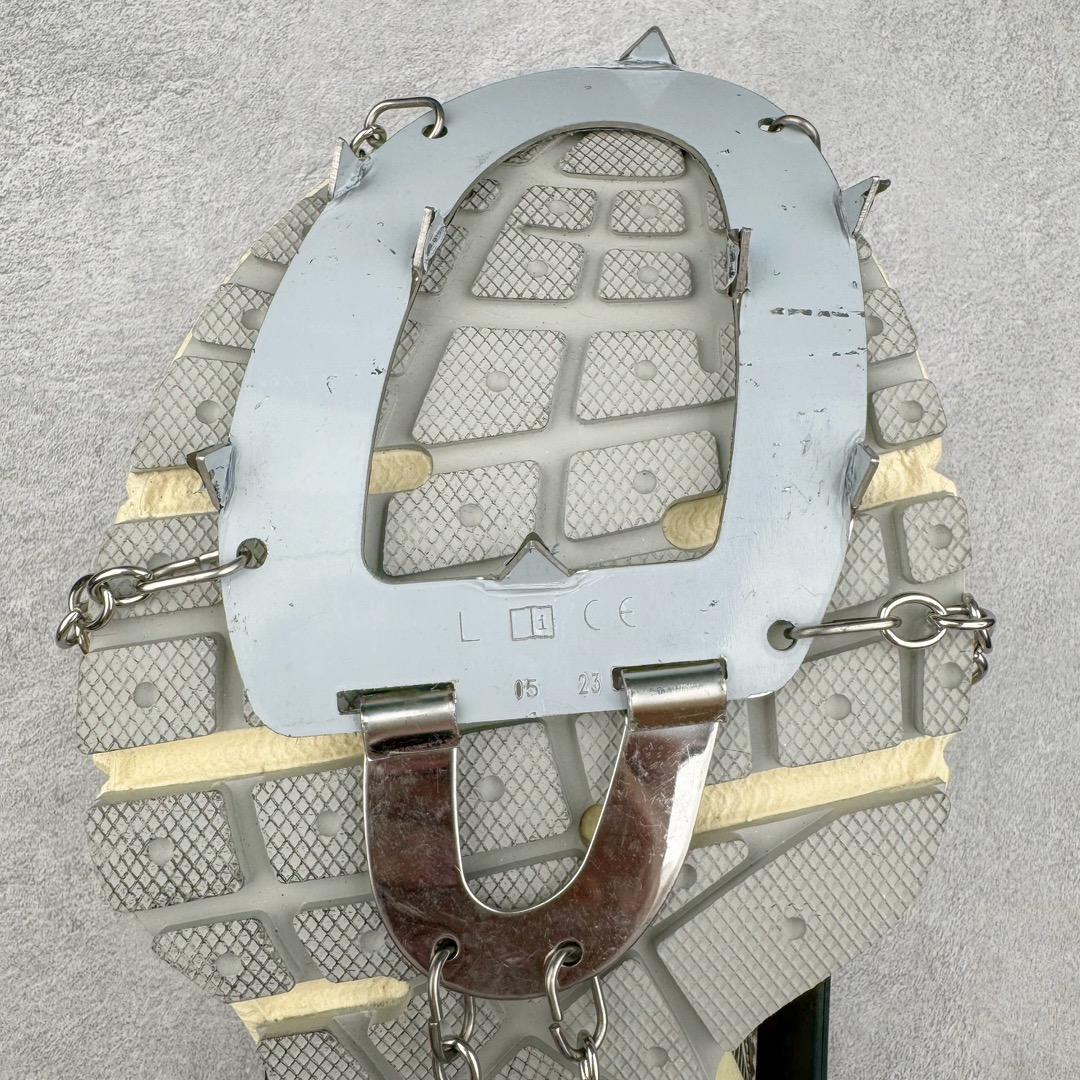 图片[13]-＃JC纯原 BALENCIAGA 3XL Sneakers 巴黎世家十代冰爪加绒版系带低帮走秀复古老爹鞋 配套套现全码福利开炸 长期补货价格一步到位 市场中端王者 欢迎对比 实力大厂成熟流水线出品 品控完美 免检产品 新配色陆续开发 全套原纸板楦头开发 完美版型 鞋头边缘和后帮徽标 鞋面和后跟凸印尺码 鞋舌 3XL 橡胶品牌标识和反光细节 鞋帮拉袢和鞋舌拉祥 配反光细节 备用鞋带在鞋履前侧 可在穿着前取下 便于不同造型搭配 注意运费超重 偏大一码 尺码：35 36 37 38 39 40 41 42 43 44 45 46-选品中心