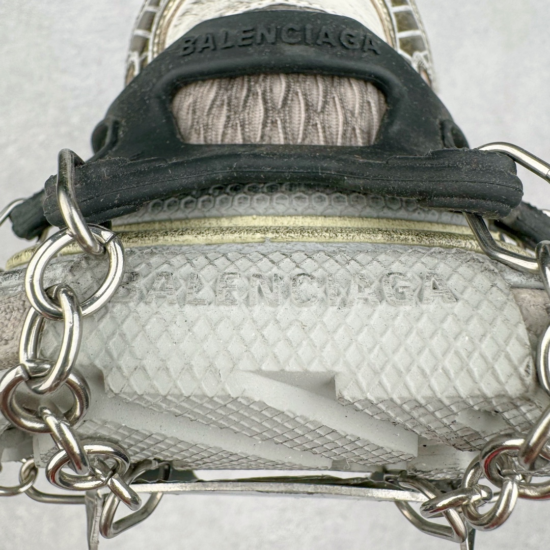 图片[10]-＃JC纯原 BALENCIAGA 3XL Sneakers 巴黎世家十代冰爪加绒版系带低帮走秀复古老爹鞋 配套套现全码福利开炸 长期补货价格一步到位 市场中端王者 欢迎对比 实力大厂成熟流水线出品 品控完美 免检产品 新配色陆续开发 全套原纸板楦头开发 完美版型 鞋头边缘和后帮徽标 鞋面和后跟凸印尺码 鞋舌 3XL 橡胶品牌标识和反光细节 鞋帮拉袢和鞋舌拉祥 配反光细节 备用鞋带在鞋履前侧 可在穿着前取下 便于不同造型搭配 注意运费超重 偏大一码 尺码：35 36 37 38 39 40 41 42 43 44 45 46-选品中心