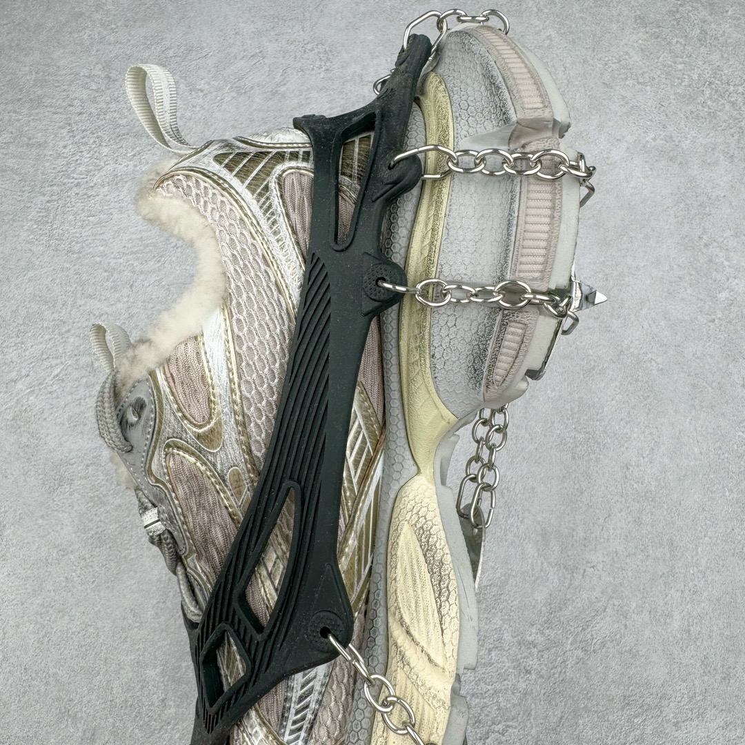 图片[7]-＃JC纯原 BALENCIAGA 3XL Sneakers 巴黎世家十代冰爪加绒版系带低帮走秀复古老爹鞋 配套套现全码福利开炸 长期补货价格一步到位 市场中端王者 欢迎对比 实力大厂成熟流水线出品 品控完美 免检产品 新配色陆续开发 全套原纸板楦头开发 完美版型 鞋头边缘和后帮徽标 鞋面和后跟凸印尺码 鞋舌 3XL 橡胶品牌标识和反光细节 鞋帮拉袢和鞋舌拉祥 配反光细节 备用鞋带在鞋履前侧 可在穿着前取下 便于不同造型搭配 注意运费超重 偏大一码 尺码：35 36 37 38 39 40 41 42 43 44 45 46-选品中心