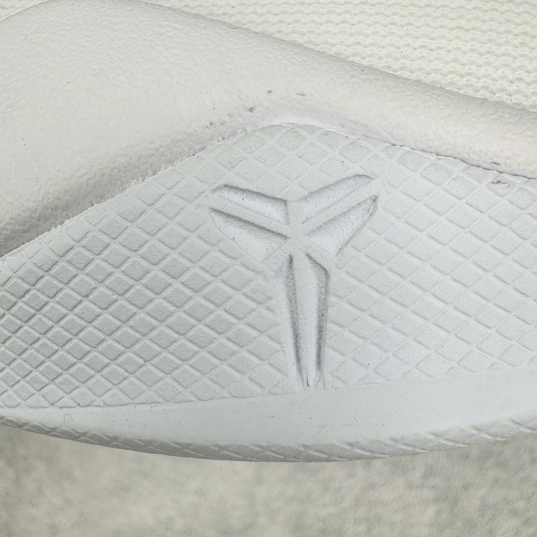 图片[21]-＃GX纯原 NK Zoom Kobe Ⅷ System 科比8代复刻实战运动低帮文化篮球鞋 湖人白紫金 HF9550-100 完美复刻公司货 React科技鞋垫加持 实战配置直接拉满 原楦纸板开发 鞋身流线型、后跟塑形 区分土肥圆 原厂针织鞋面一针一线匹配原版 全身鞋材卡料色独家定制 唯一万针立体刺绣SWOOSH 真实底模最大50.5 实战利器 专供海外市场 独立原厂模具 首批不拼图大几率过验 亲测已过 支持各种高强度实战 无需担心 补货周期极长 脚宽建议买大半码 科比系列前掌偏窄 支持七天无理由退换 尺码： 40 40.5 41 42 42.5 43 44 44.5 45 46 47.5 48.5 49.5 50.5-选品中心