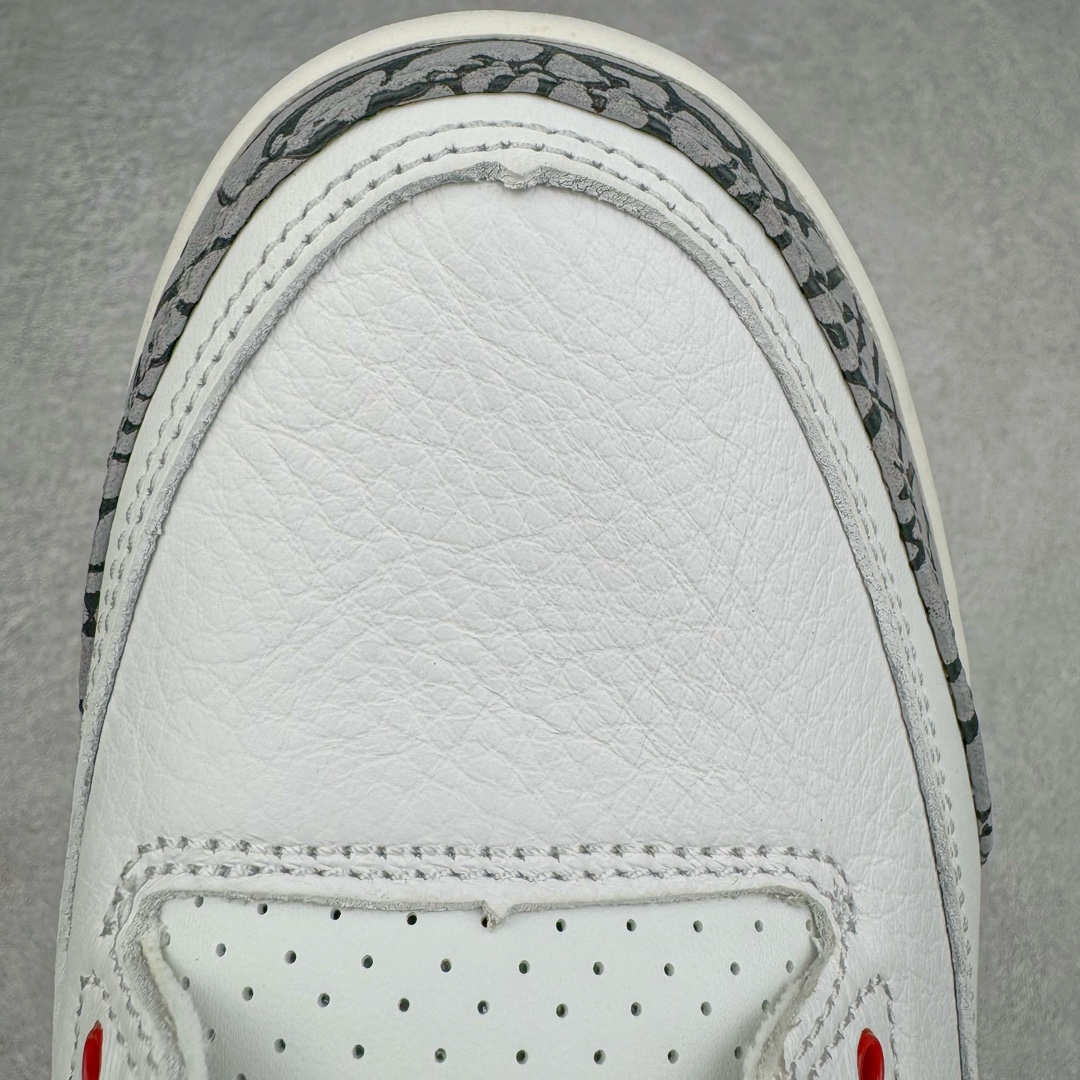 图片[22]-＃QD纯原 Air Jordan AJ3 Retro 做旧白水泥 DN3707-100 圈内最强三代系列 匠心打造 开发时长超过半年 目前可过各类鉴定或无法鉴定 裸鞋随便操作 全套原纸板楦头开发 原厂大底磨具加持立体防滑纹理 原装可视Air Sole气垫 原汁原味最完美的三代版型 唯一正确鞋头趴度弧度高度鞋身腰线 原厂TPU彩虹扎染后跟饰片 正确内里反口里网布 皮料菱角分明不变形无多余毛边 广东原厂zp同批次手工大底描漆拉丝 市场唯一原厂鞋扣模具 原厂织唛标 原厂飞人电绣工艺 尾指中部跳三针 独家绑鞋带手法 印刷中底布 四线拉帮 米色美纹纸贴合固定 进口港宝加持 后跟自然饱满 全鞋荧光划线卡点 追求极致完美 每一双都是工艺品 多重QC质检 超越公司货的品控标准 实实在在的免检产品 尺码：40.5 41 42 42.5 43 44 44.5 45 45.5 46 47.5 48.5-选品中心