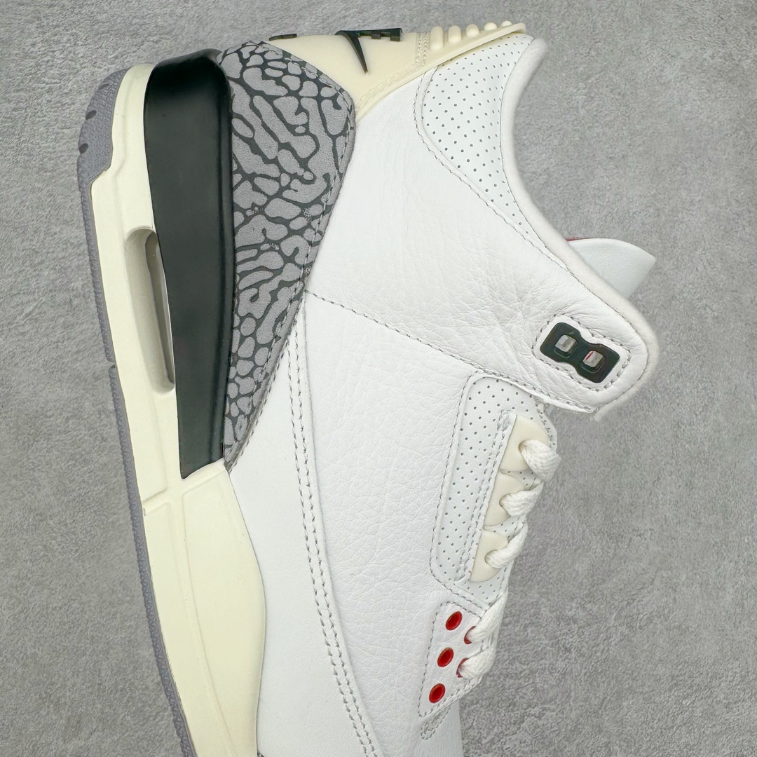 图片[6]-＃QD纯原 Air Jordan AJ3 Retro 做旧白水泥 DN3707-100 圈内最强三代系列 匠心打造 开发时长超过半年 目前可过各类鉴定或无法鉴定 裸鞋随便操作 全套原纸板楦头开发 原厂大底磨具加持立体防滑纹理 原装可视Air Sole气垫 原汁原味最完美的三代版型 唯一正确鞋头趴度弧度高度鞋身腰线 原厂TPU彩虹扎染后跟饰片 正确内里反口里网布 皮料菱角分明不变形无多余毛边 广东原厂zp同批次手工大底描漆拉丝 市场唯一原厂鞋扣模具 原厂织唛标 原厂飞人电绣工艺 尾指中部跳三针 独家绑鞋带手法 印刷中底布 四线拉帮 米色美纹纸贴合固定 进口港宝加持 后跟自然饱满 全鞋荧光划线卡点 追求极致完美 每一双都是工艺品 多重QC质检 超越公司货的品控标准 实实在在的免检产品 尺码：40.5 41 42 42.5 43 44 44.5 45 45.5 46 47.5 48.5-选品中心