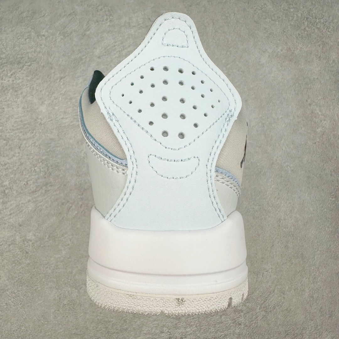 图片[8]-＃福利特价 Air Jordan Courtside AJ23 简版中帮复古休闲运动文化篮球鞋 作为AJ3到AJ4之间的过渡产品，之所以被称为AJ3的简版，它们的造型非常的相似但是也有一些差异，鞋面采用耐磨的牛剖层和人造革鞋面搭配，后跟可以明显看见Air Max气垫。出色的包裹效果让鞋子脚感非常舒适，也让脚掌以及脚面更加的贴合鞋子，在双脚落地产生冲击力的同时，可视气垫可以有效减缓力道，提高鞋子整体的稳定性，既能起到减震的作用，又能保证双足舒适的脚感。另外，灵敏的Phylon中底以及鞋帮的设计，锁住双足，也为前掌提供了有效的包裹。内衬部分采用了透气的织物材料，为脚部的舒适脚感提供了充足的条件。最后就是大底部分，大底采用的是橡胶材质，无论是日常压马路还是简单的运动，都是可以驾驭，鞋底水波纹以及其他不规则图案，也保障了鞋子充足的防滑性以及耐磨性。尺码：36 36.5 37.5 38 38.5 39 40 40.5 41 42 42.5 43 44 45-选品中心