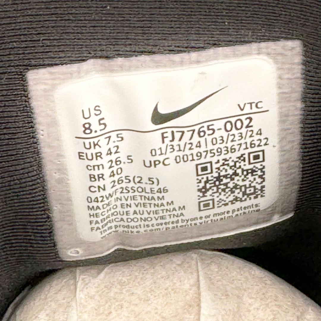 图片[18]-＃TG纯原 NK Journey Run 旅程慢跑系列低帮轻质缓震休闲运动公路跑步鞋 FJ7765-002 采用科技织法轻盈织物合成鞋面材质 搭载柔软厚实ComfiRide 泡绵缓震组合外置防滑耐磨橡胶底片 穿上 Journey Run 公路跑步鞋 尽情畅跑 享受每一步的风景 搭载柔软厚实的 ComfiRide 泡绵缓震配置 助你征服充满挑战的路面 大步流星 微笑前行 该鞋款舒适非凡 让你爱不释脚 尺码：35.5 36 36.5 37.5 38 38.5 39 40 40.5 41 42 42.5 43 44 44.5 45-选品中心