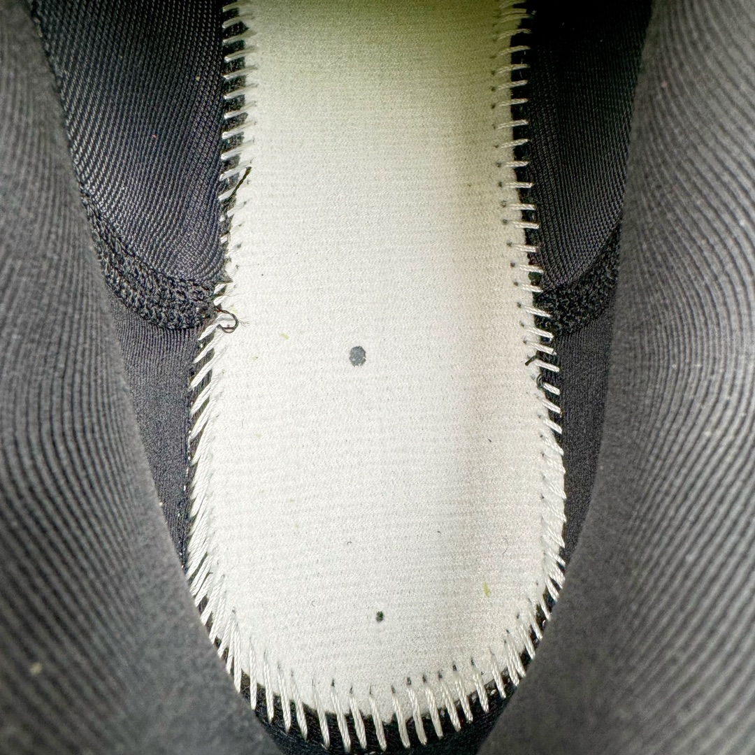 图片[20]-＃TG纯原 NK Journey Run 旅程慢跑系列低帮轻质缓震休闲运动公路跑步鞋 FJ7765-002 采用科技织法轻盈织物合成鞋面材质 搭载柔软厚实ComfiRide 泡绵缓震组合外置防滑耐磨橡胶底片 穿上 Journey Run 公路跑步鞋 尽情畅跑 享受每一步的风景 搭载柔软厚实的 ComfiRide 泡绵缓震配置 助你征服充满挑战的路面 大步流星 微笑前行 该鞋款舒适非凡 让你爱不释脚 尺码：35.5 36 36.5 37.5 38 38.5 39 40 40.5 41 42 42.5 43 44 44.5 45-选品中心