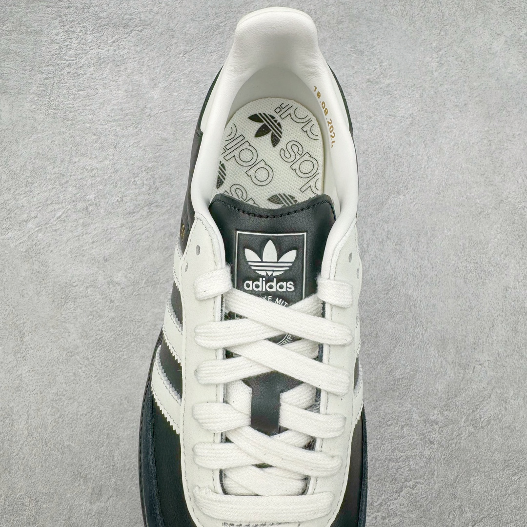 图片[5]-＃HP纯原 AD Original Samba OG 复古经典轻便板鞋 黑白熊猫 JP5282 头层牛皮加持 正确烫金高频细节 原装纳米超迁皮料 独家私模橡胶大底 原盒原配 这款桑巴鞋展示了高质量的工艺 带有装饰的超锁缝制和无缝的手感 柔软、柔软的皮革造型和标志性的3条纹完成了精致的外观 正规合身鞋带 鞋面上有绒面鞋垫 橡胶鞋底 享受正畸套筒软感 自50年代首次亮相以来就一直在赢得粉丝的青睐 尺码：36 36.5 37.5 38 38.5 39 40 40.5 41 42 42.5 43 44 44.5 45-选品中心