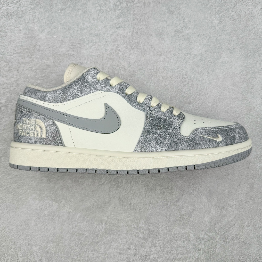 Air Jordan AJ1 Low 低帮系列定制配色 DC2024-023 原厂内置气垫魔块 A模大底 头层小牛皮 鞋舌AJ原厂专用牛津布+AJ专用反口珍珠布+原厂无杂质高弹内里海棉+特殊封边弹力鞋带 尺码:36 36.5 37.5 38 38.5 39 40 40.5 41 42 42.5 43 44 44.5 45 46-选品中心